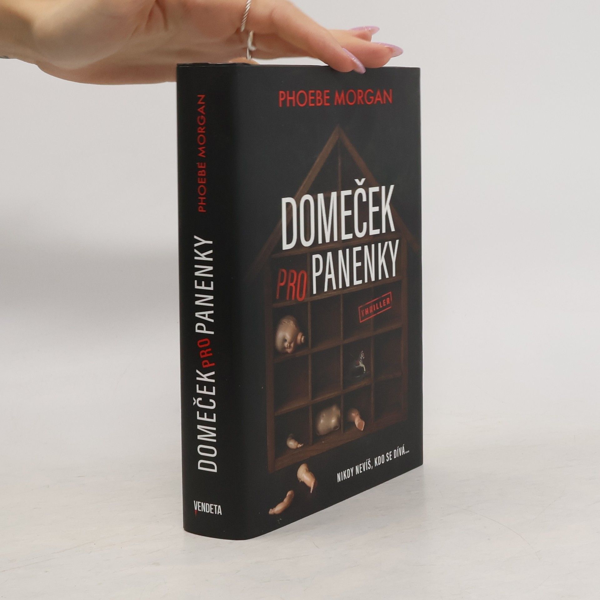 Phoebe Morgan Domeček pro panenky