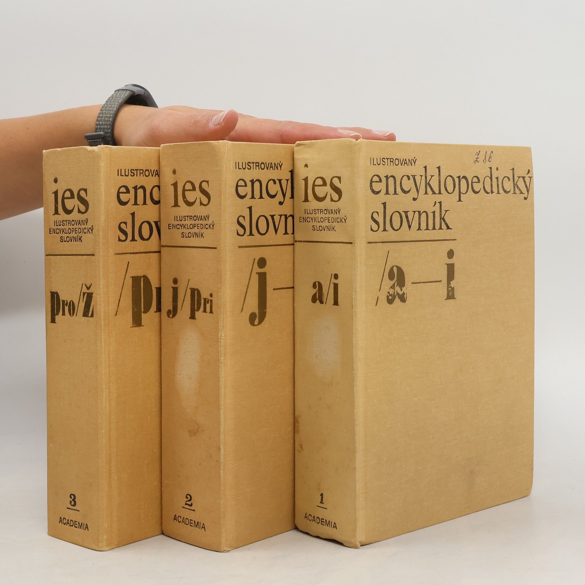 Collectif d'auteurs Ilustrovaný encyklopedický slovník 1-3