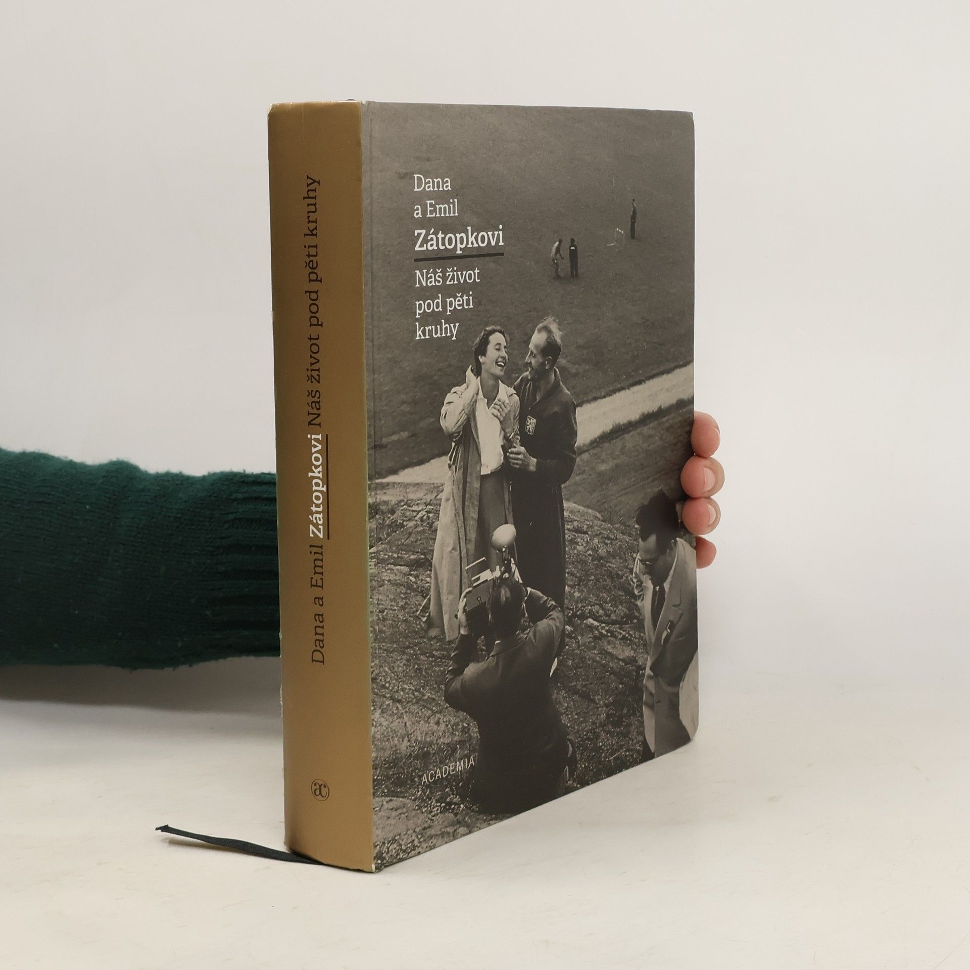 Náš život pod pěti kruhy