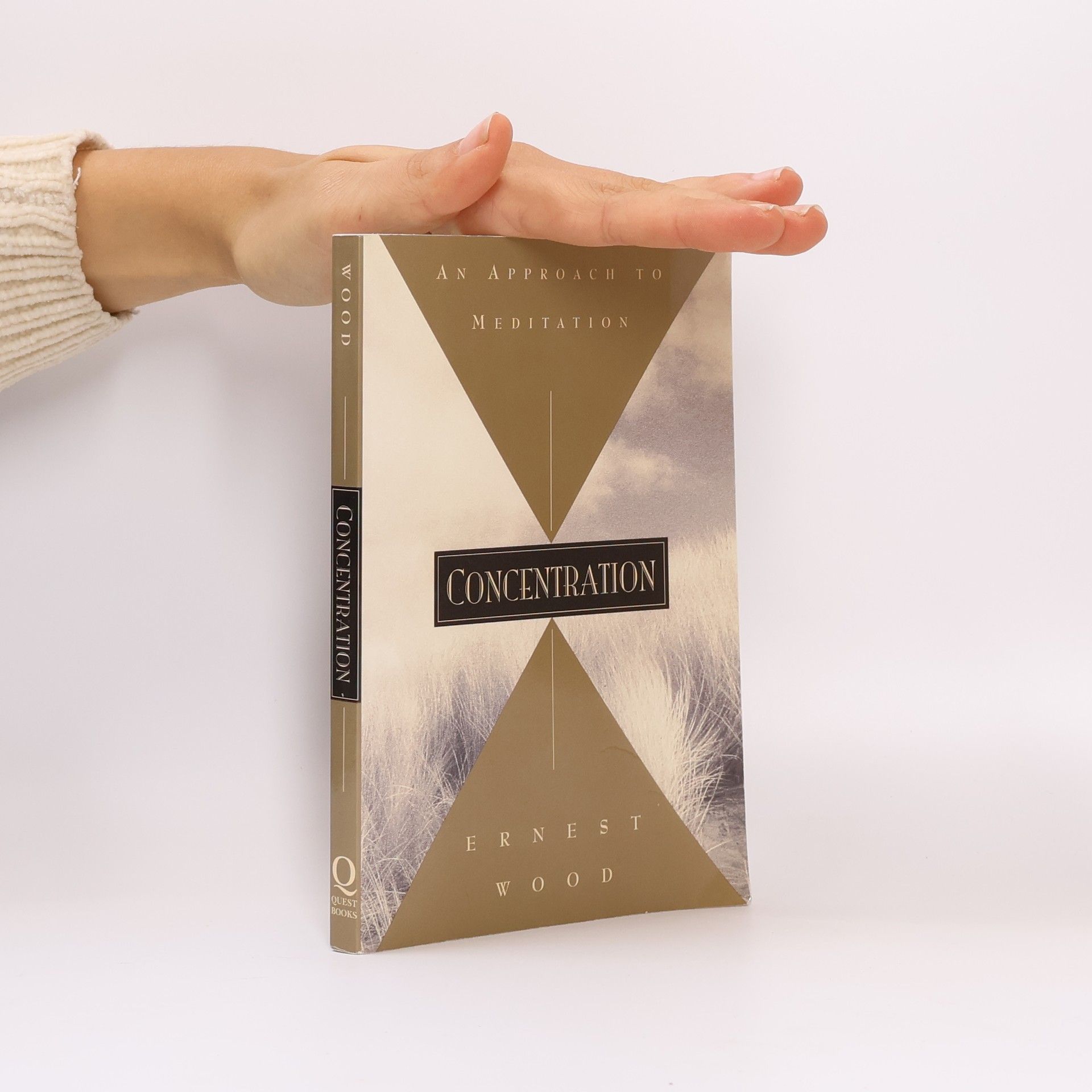 Concentration: an approach to meditation