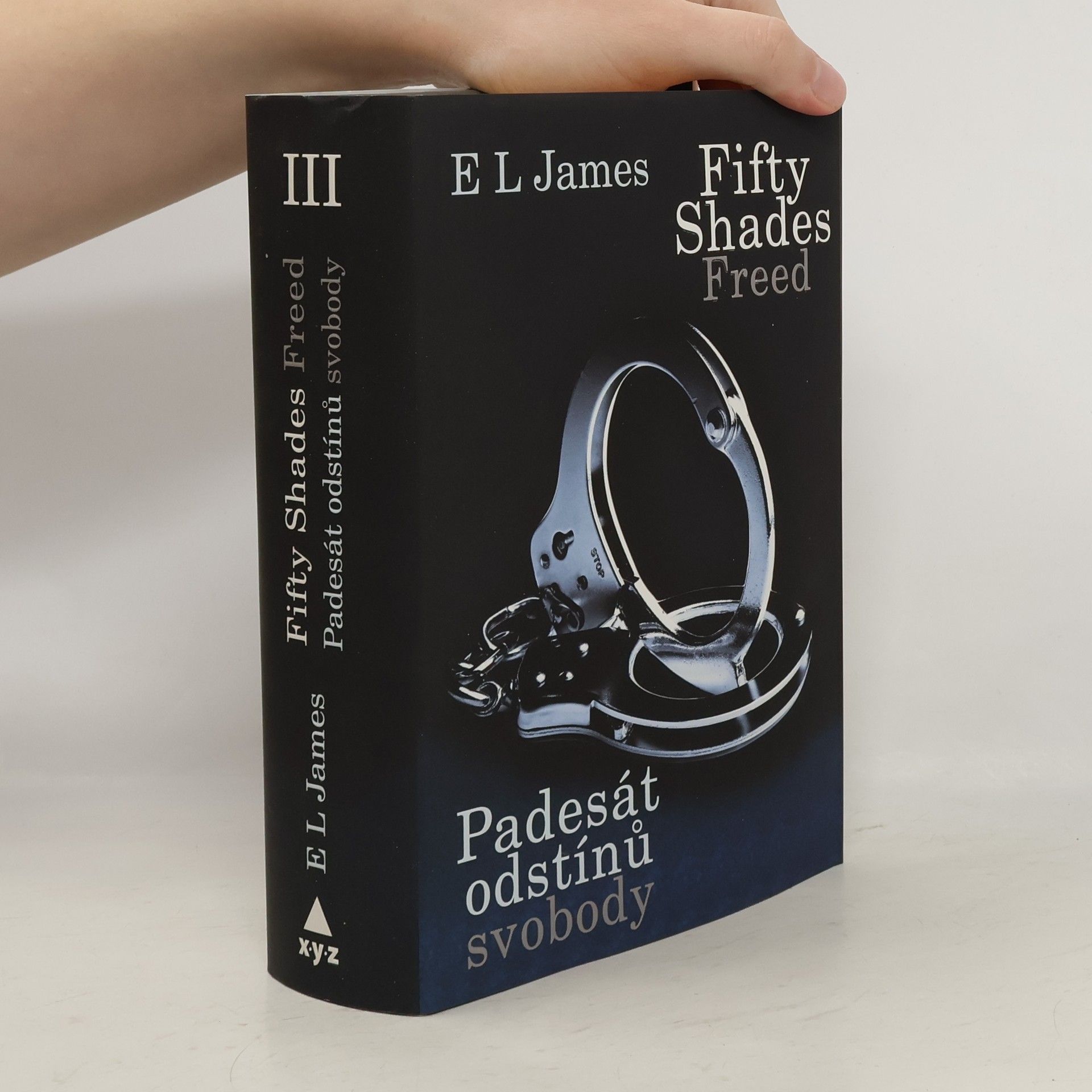 E L James Padesát odstínů svobody