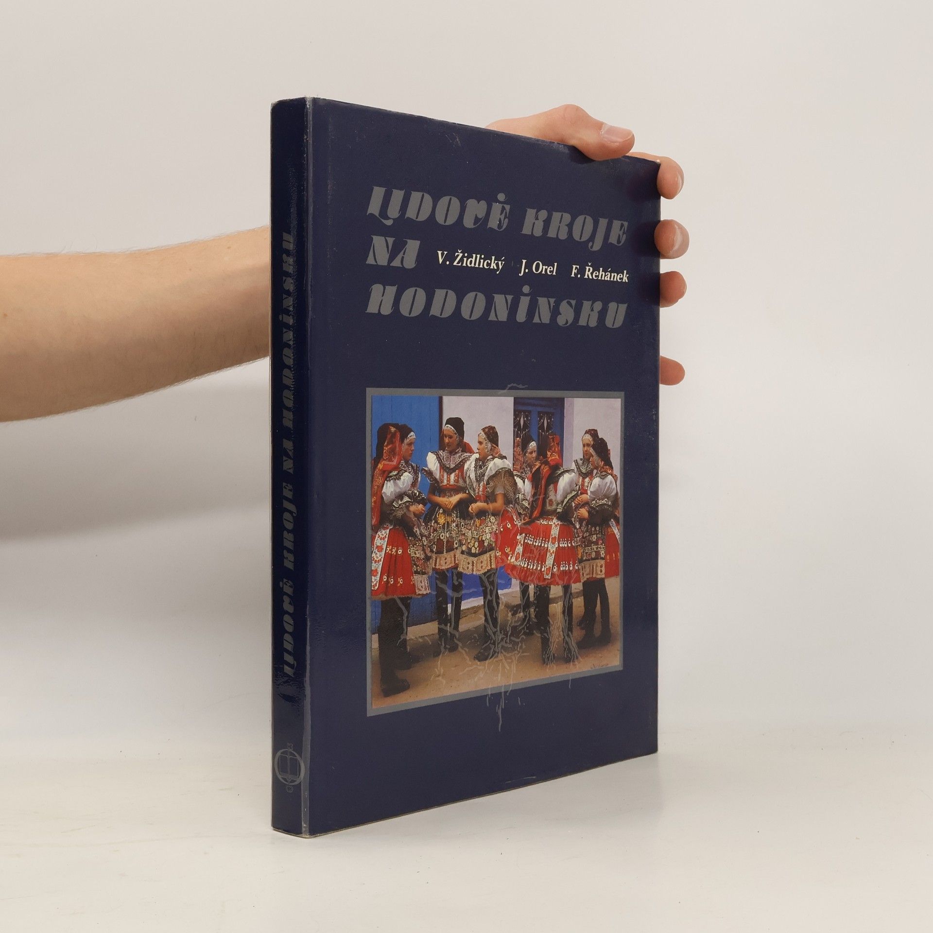 Lidové kroje na Hodonínsku