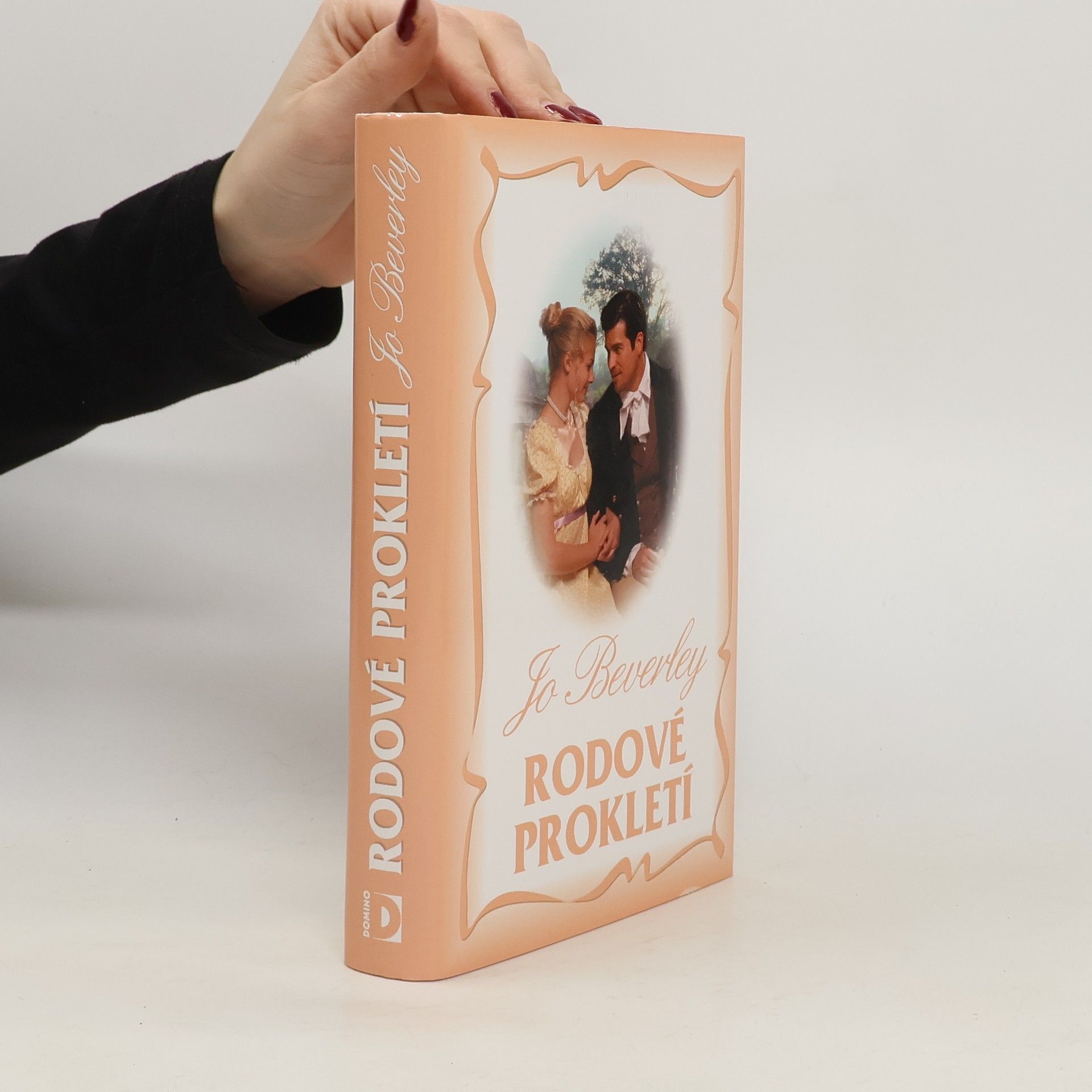 Jo Beverley Rodové prokletí