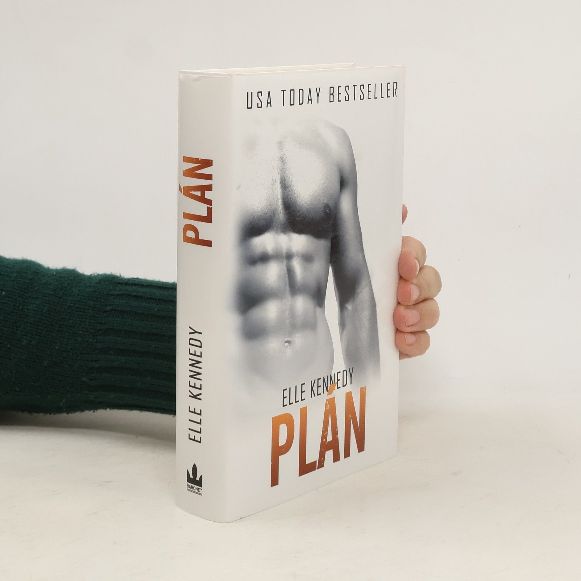 Elle Kennedy Plán. Cyklus Off-Campus 4