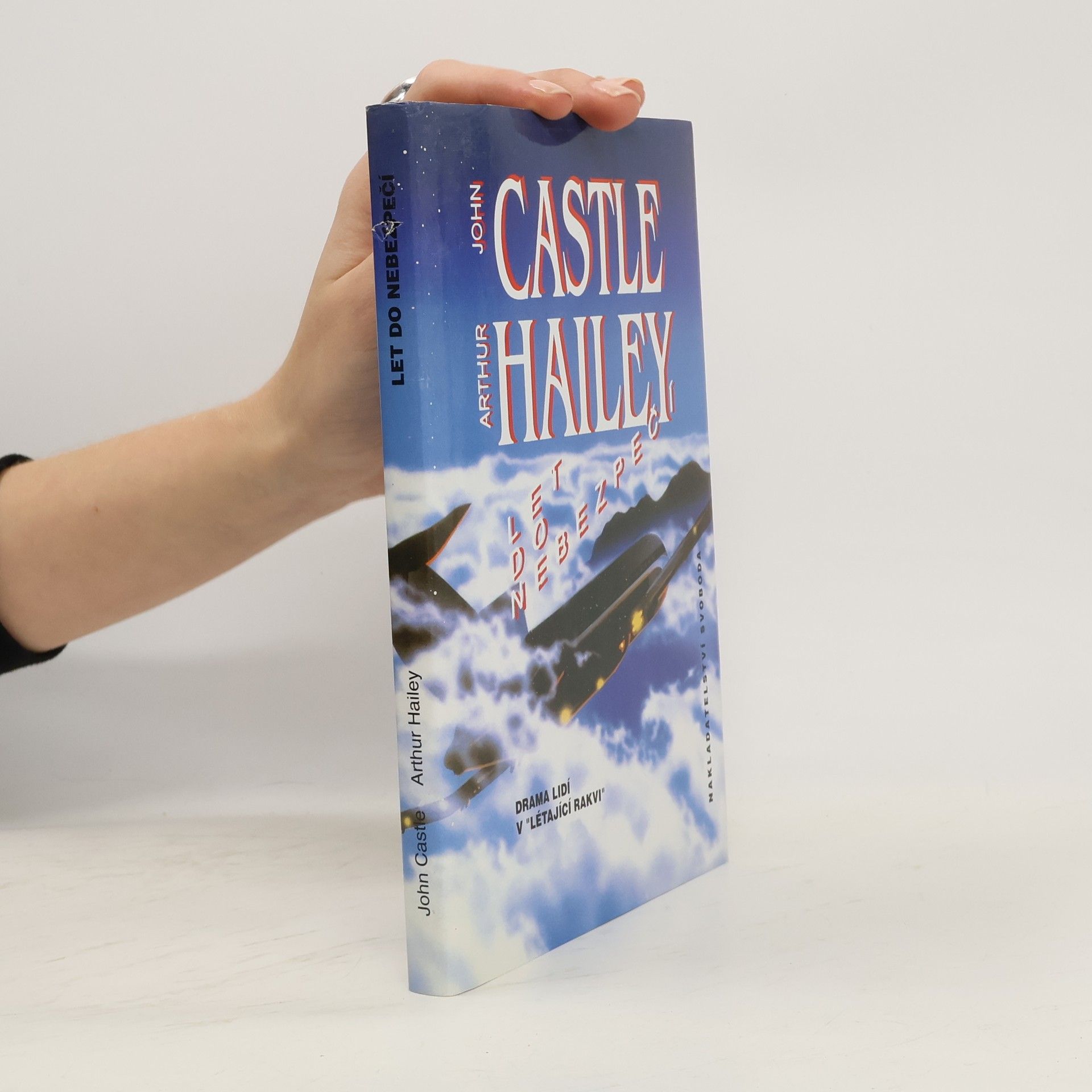 John Castle Let do nebezpečí
