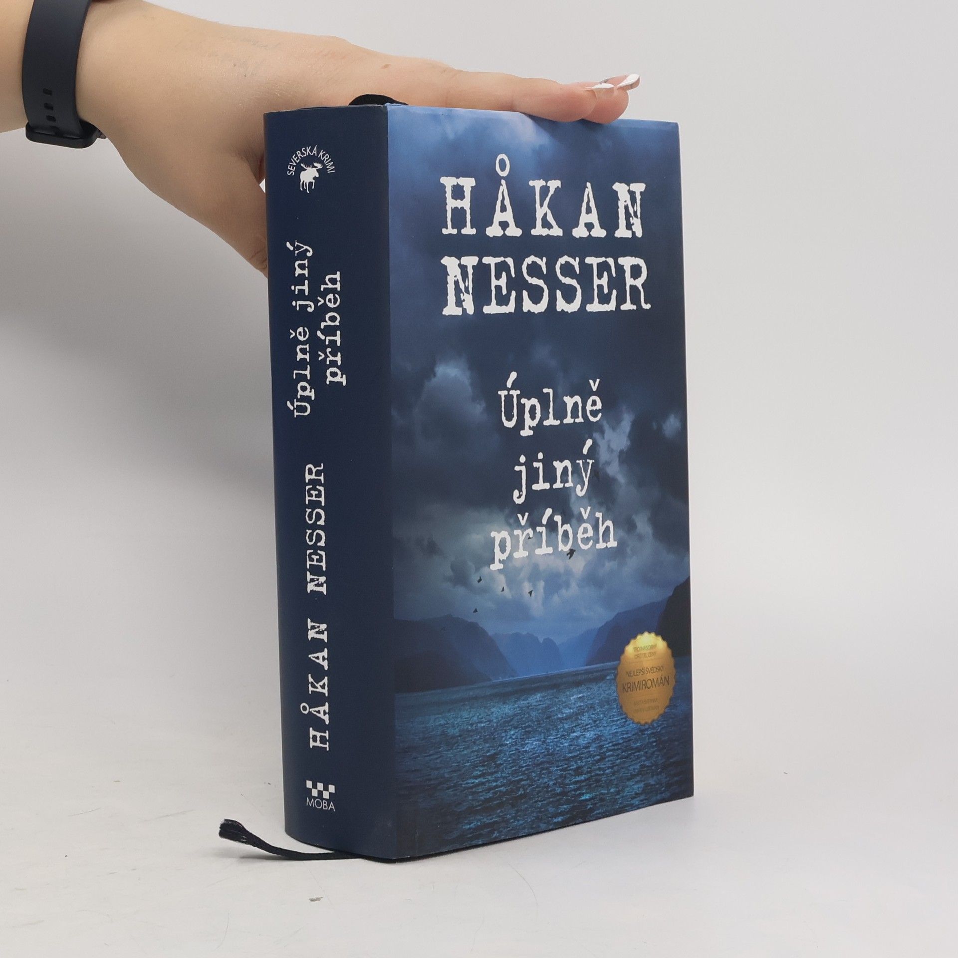 Hakan Nesser Úplně jiný příběh