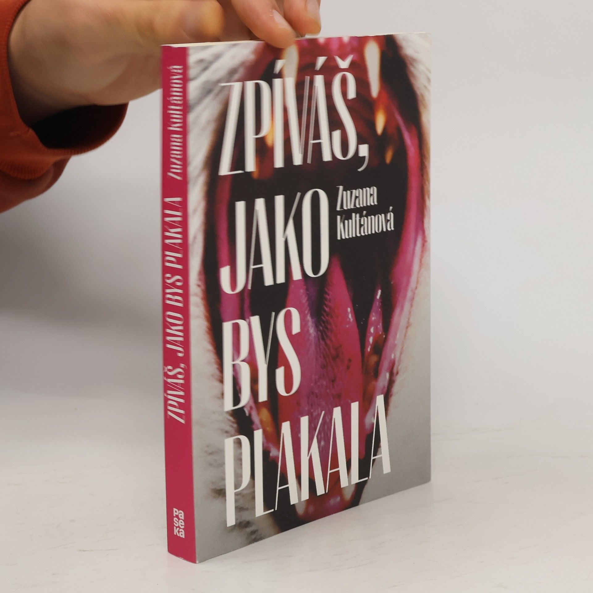 Zuzana Kultánová Zpíváš, jako bys plakala