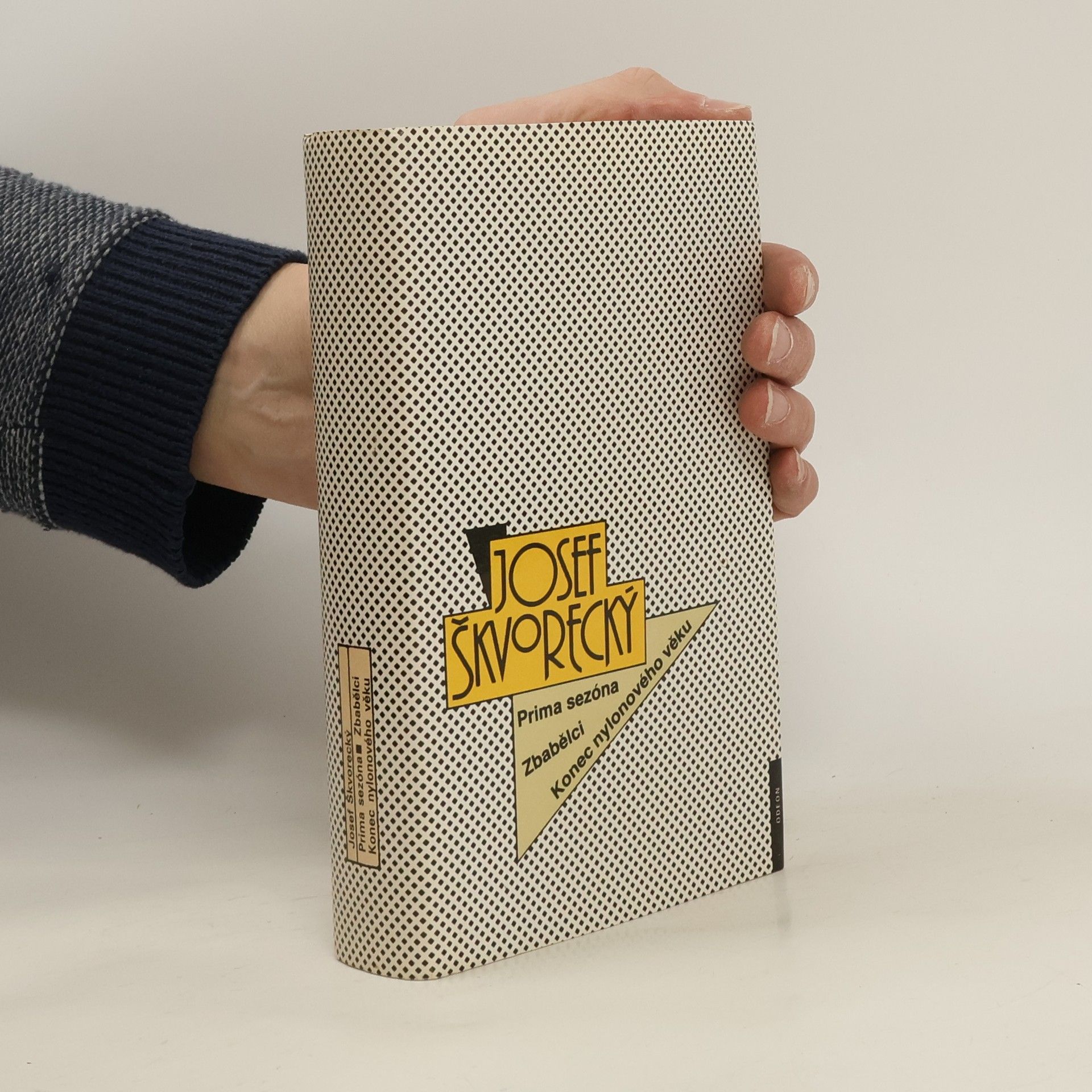 Prima sezóna. Zbabělci. Konec nylonového věku