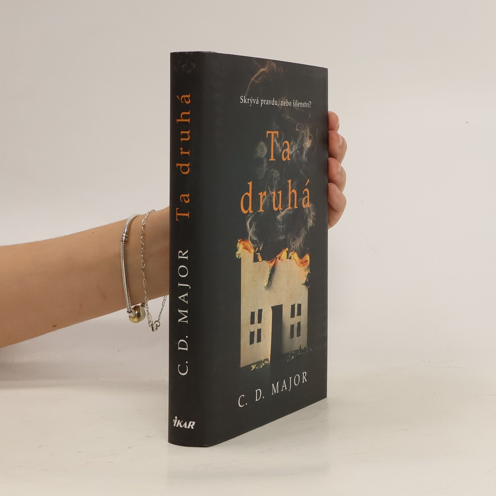 C. D. Major Ta druhá