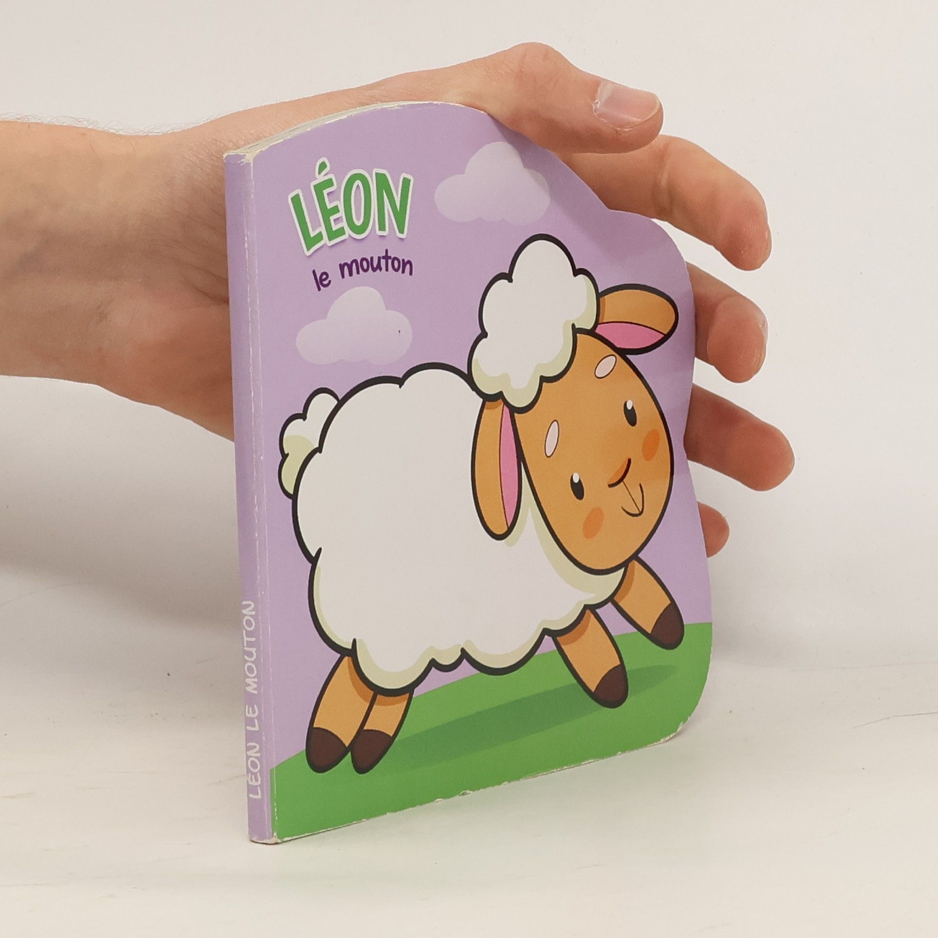 Collectif d'auteurs Léon la mouton