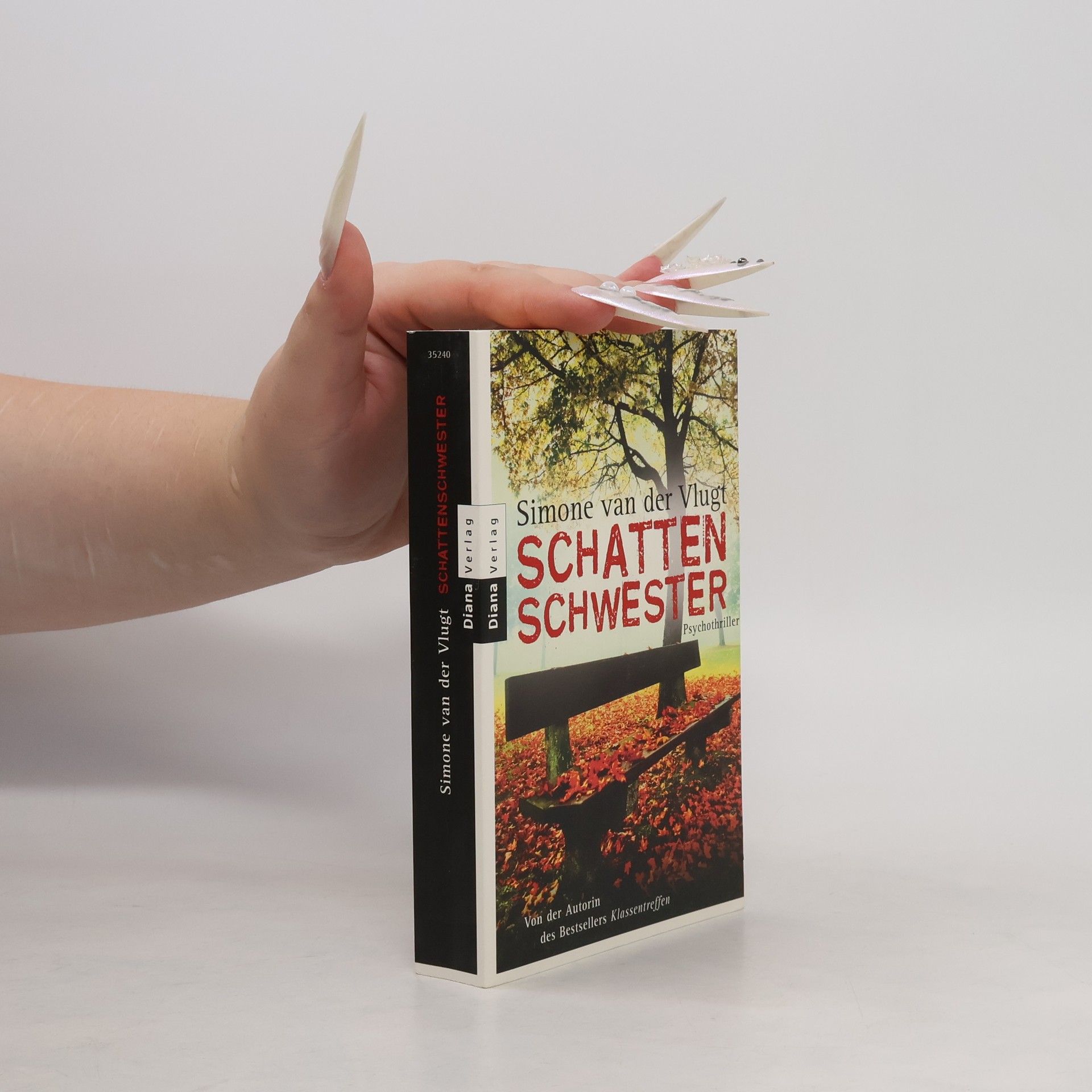 Simone van der Vlugt Schattenschwester