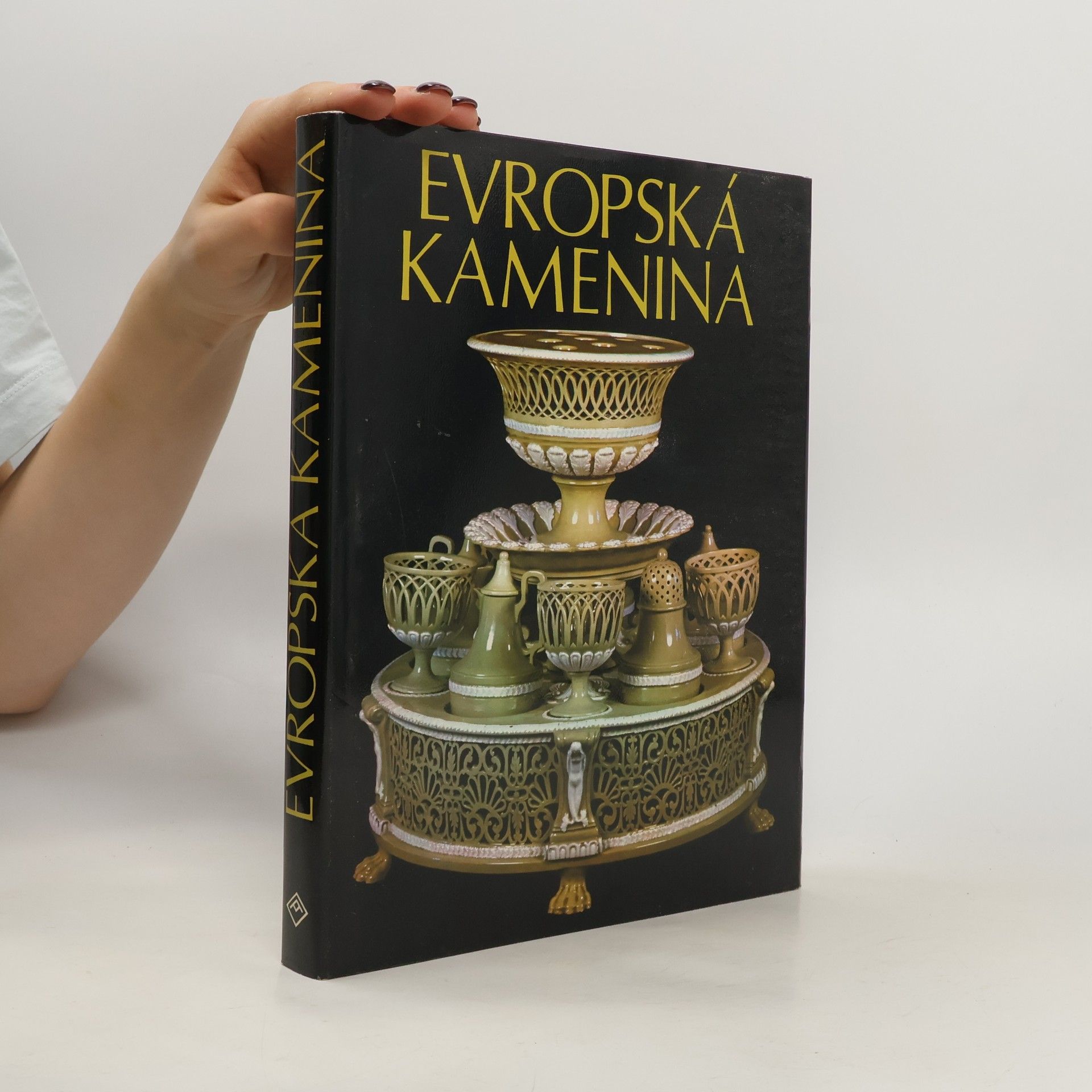 Jana Kybalová Evropská kamenina