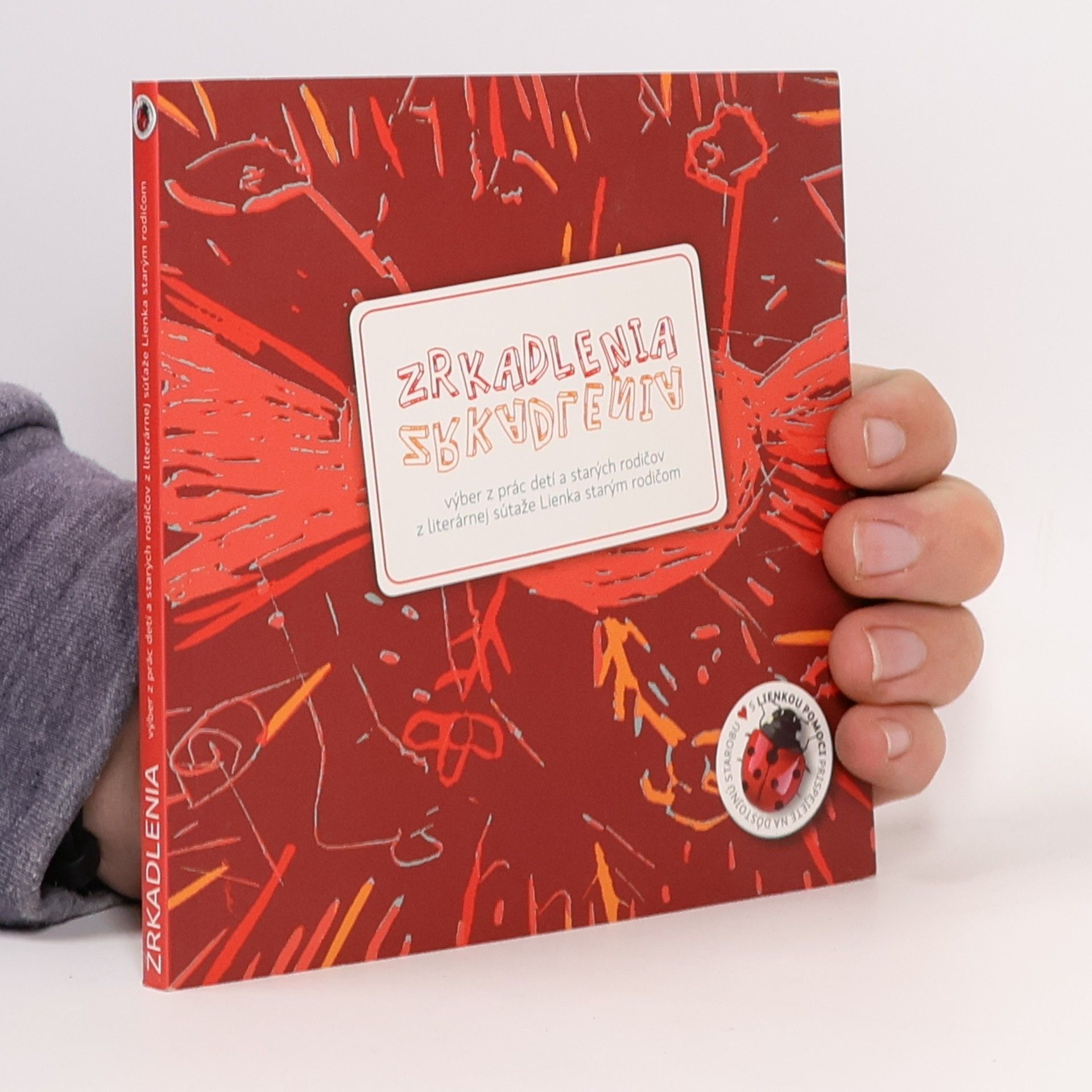 Auteurscollectief Zrkadlenia