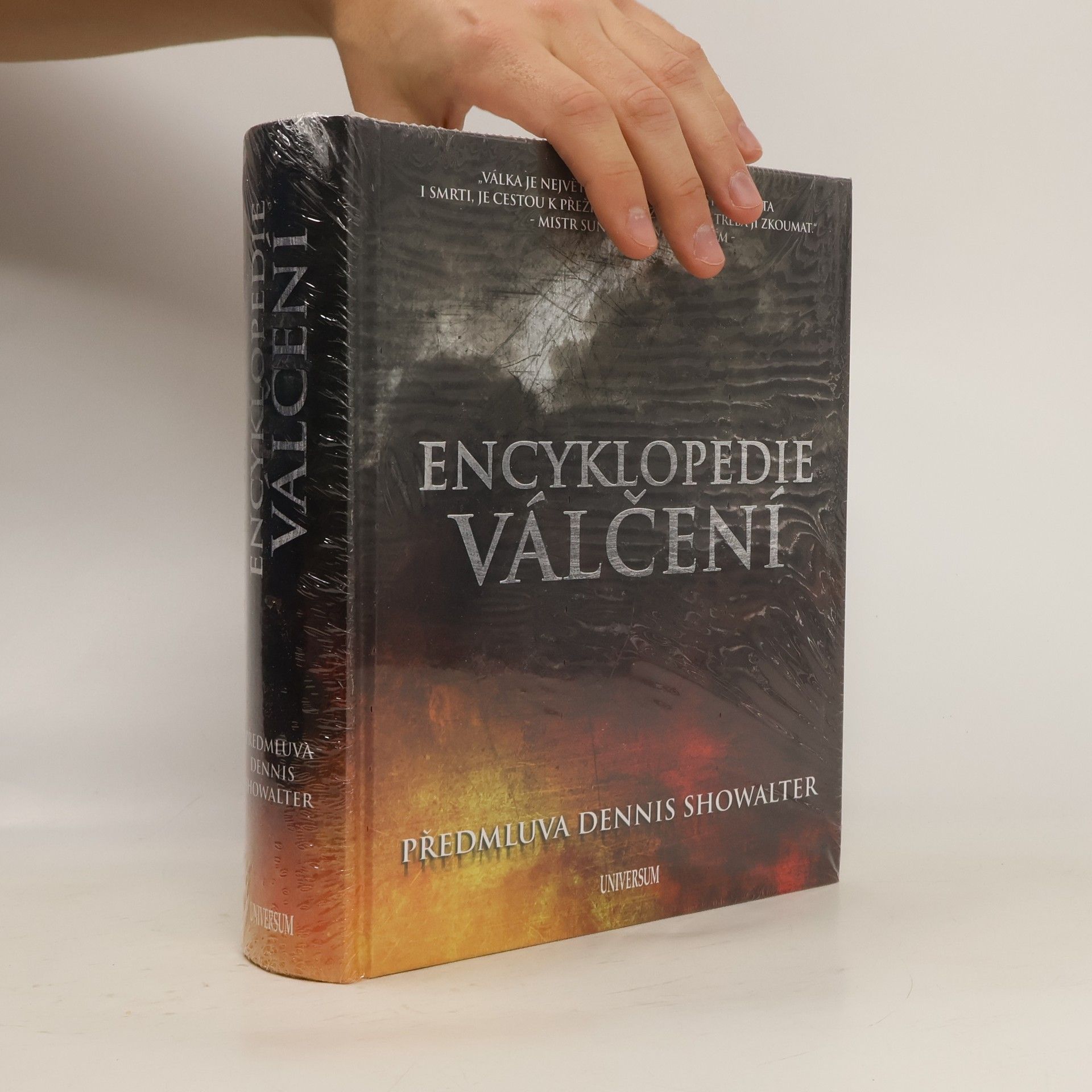 Dennis E. Showalter Encyklopedie válčení