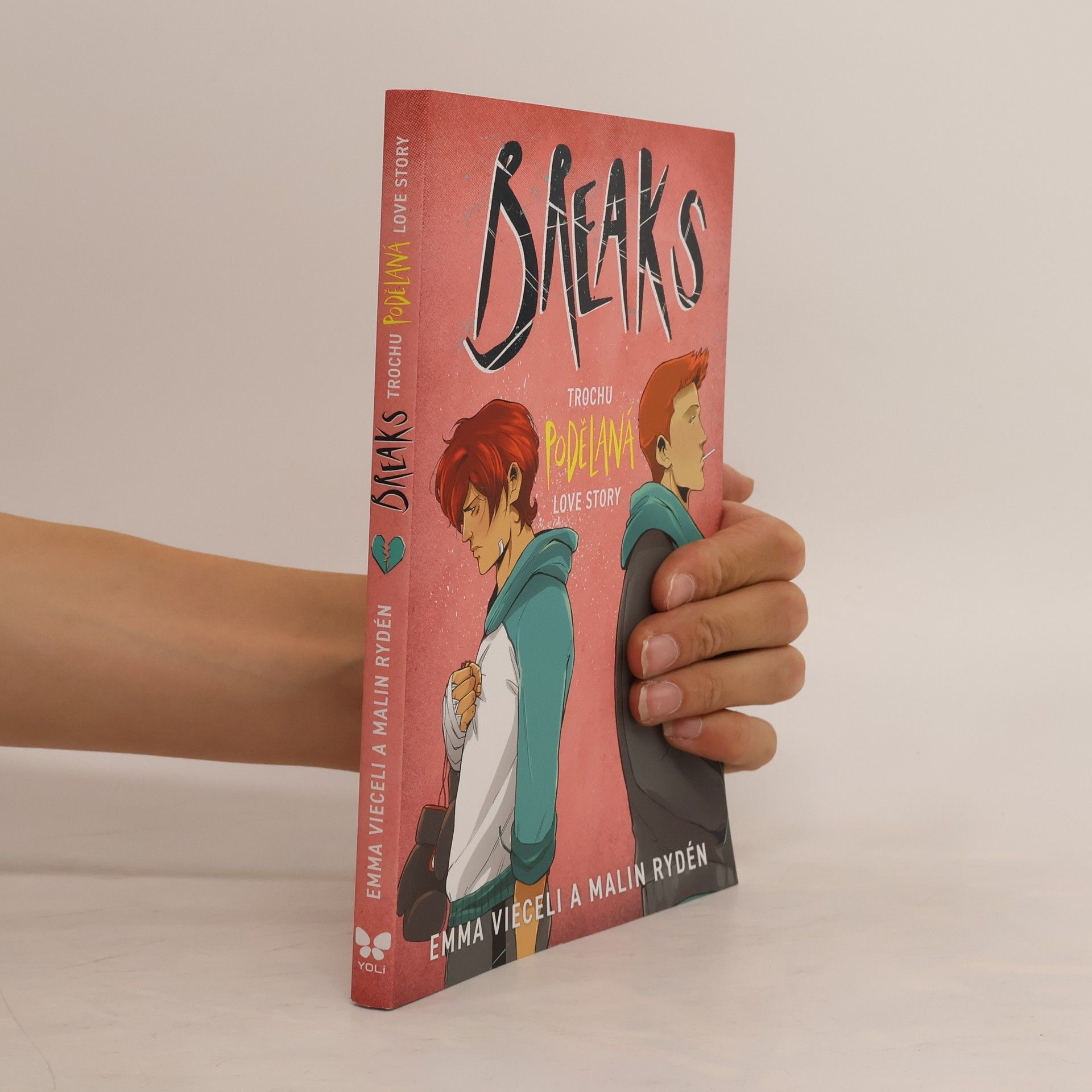 Breaks: Trochu podělaná love story