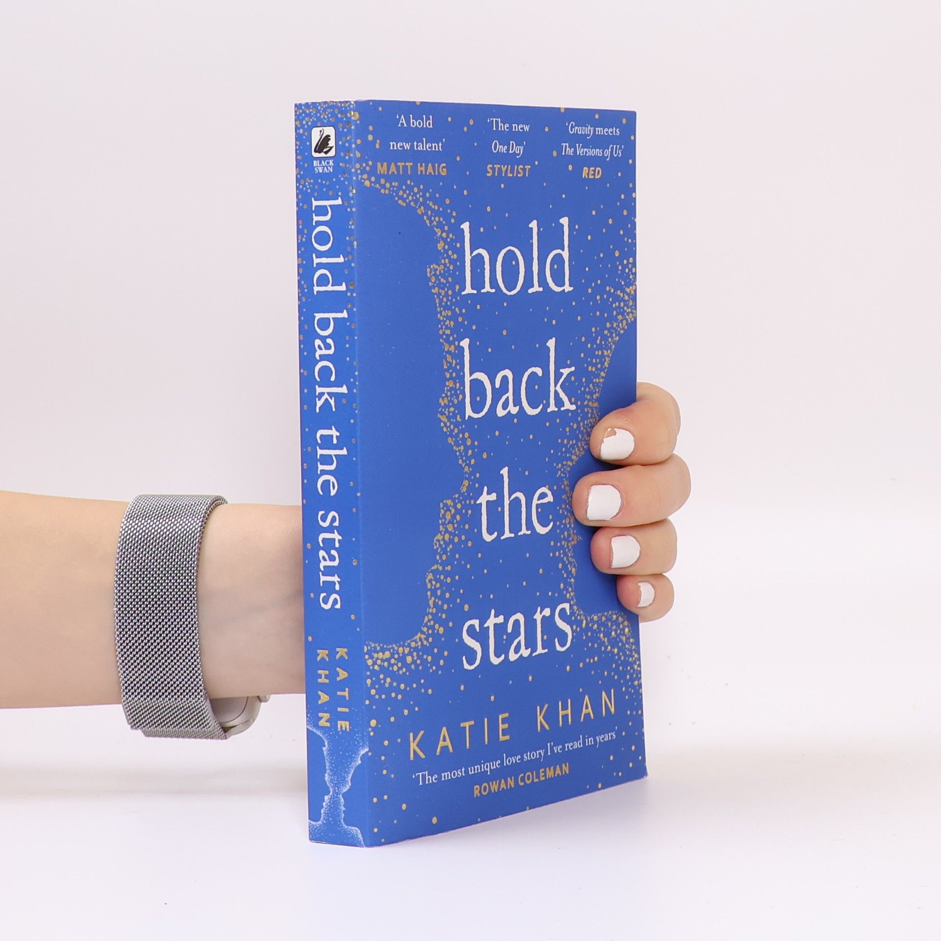 Katie Khan Hold Back the Stars