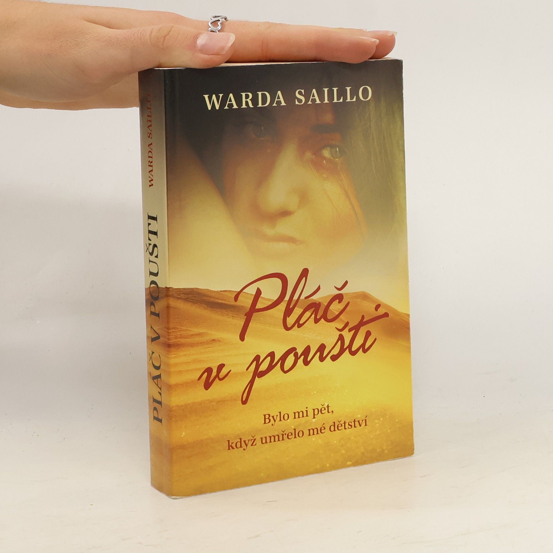 Ouarda Saillo Pláč v poušti: Bylo mi pět, když umřelo mé dětství