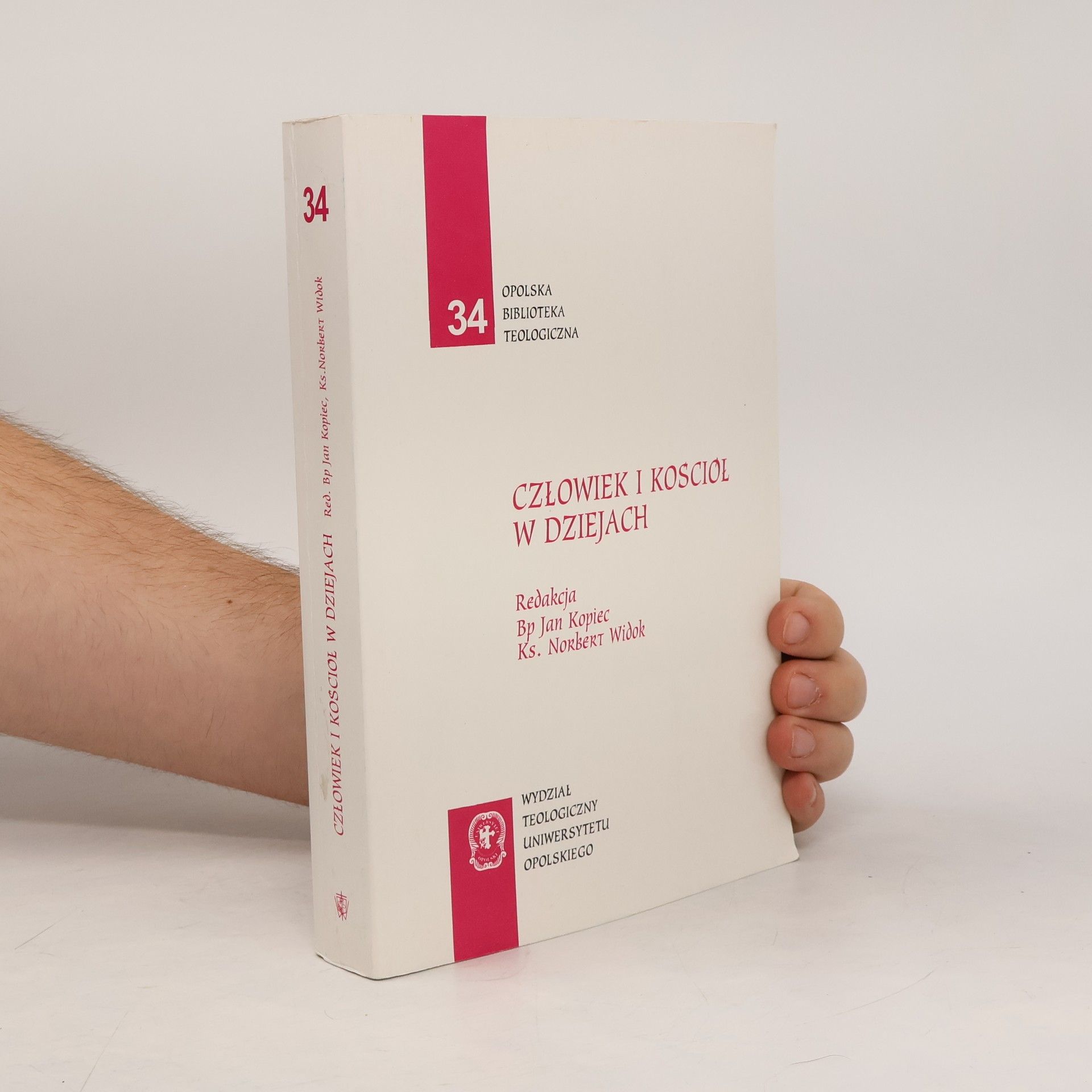 Człowiek i kościoł w dziejach