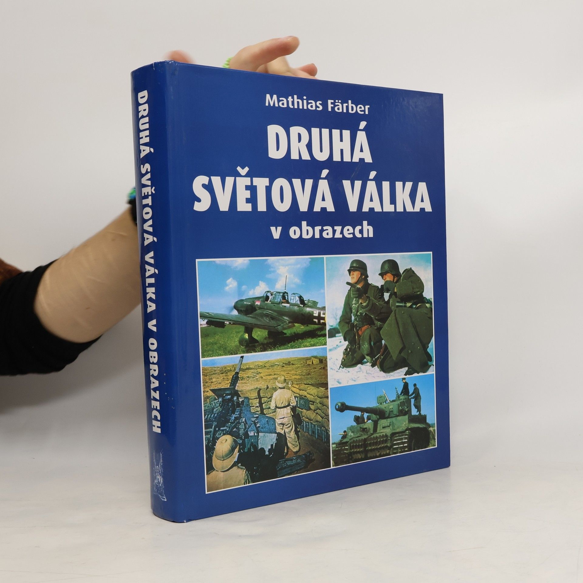 Iveta Coufalová Druhá světová válka v obrazech