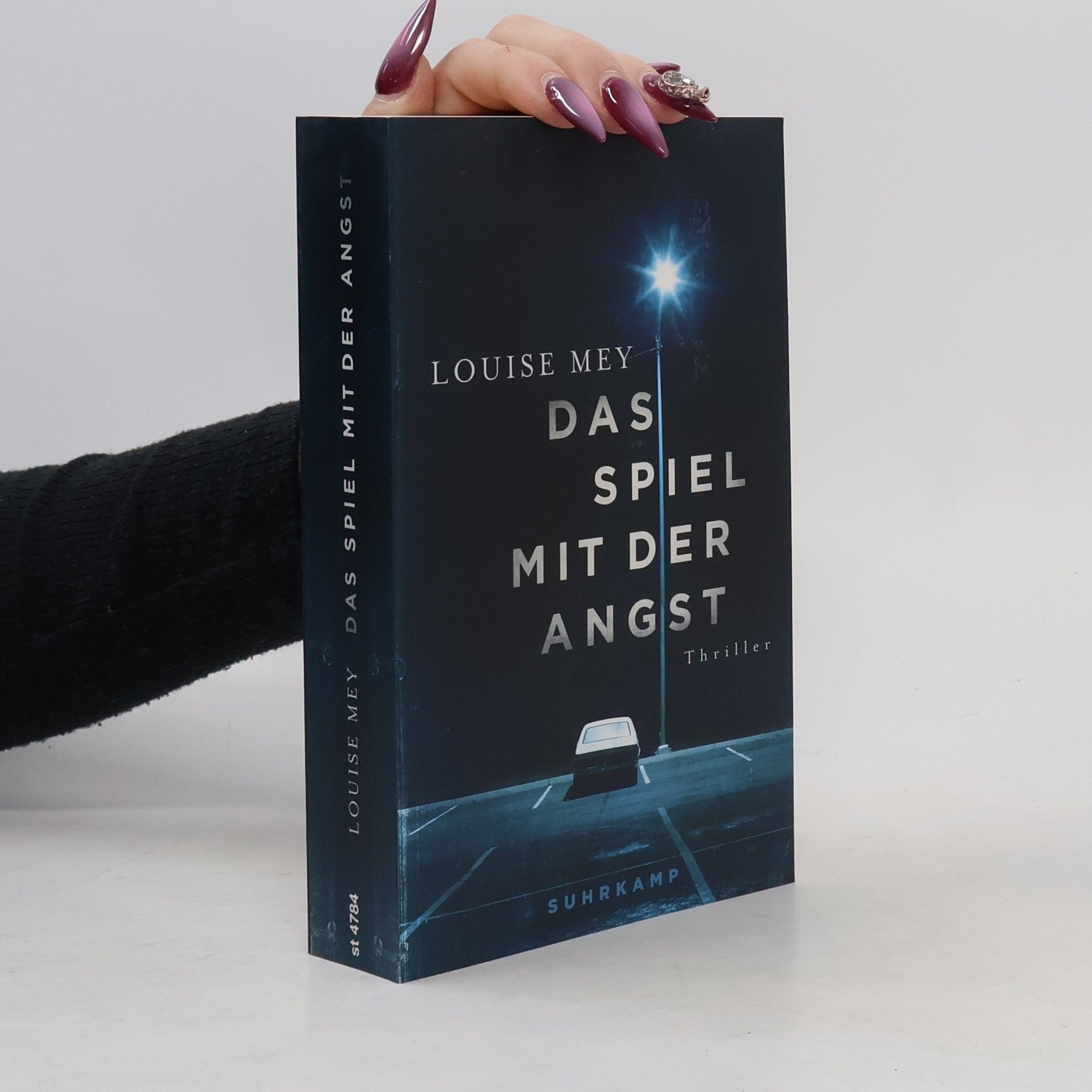 Louise Mey Das Spiel mit der Angst