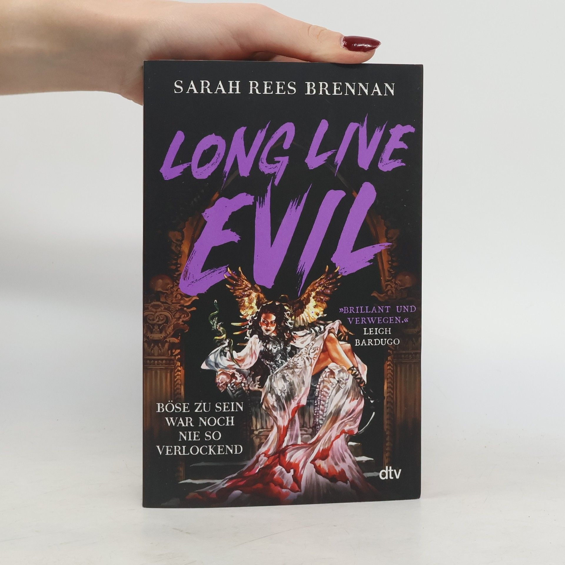 Sarah Rees Brennan Long Live Evil