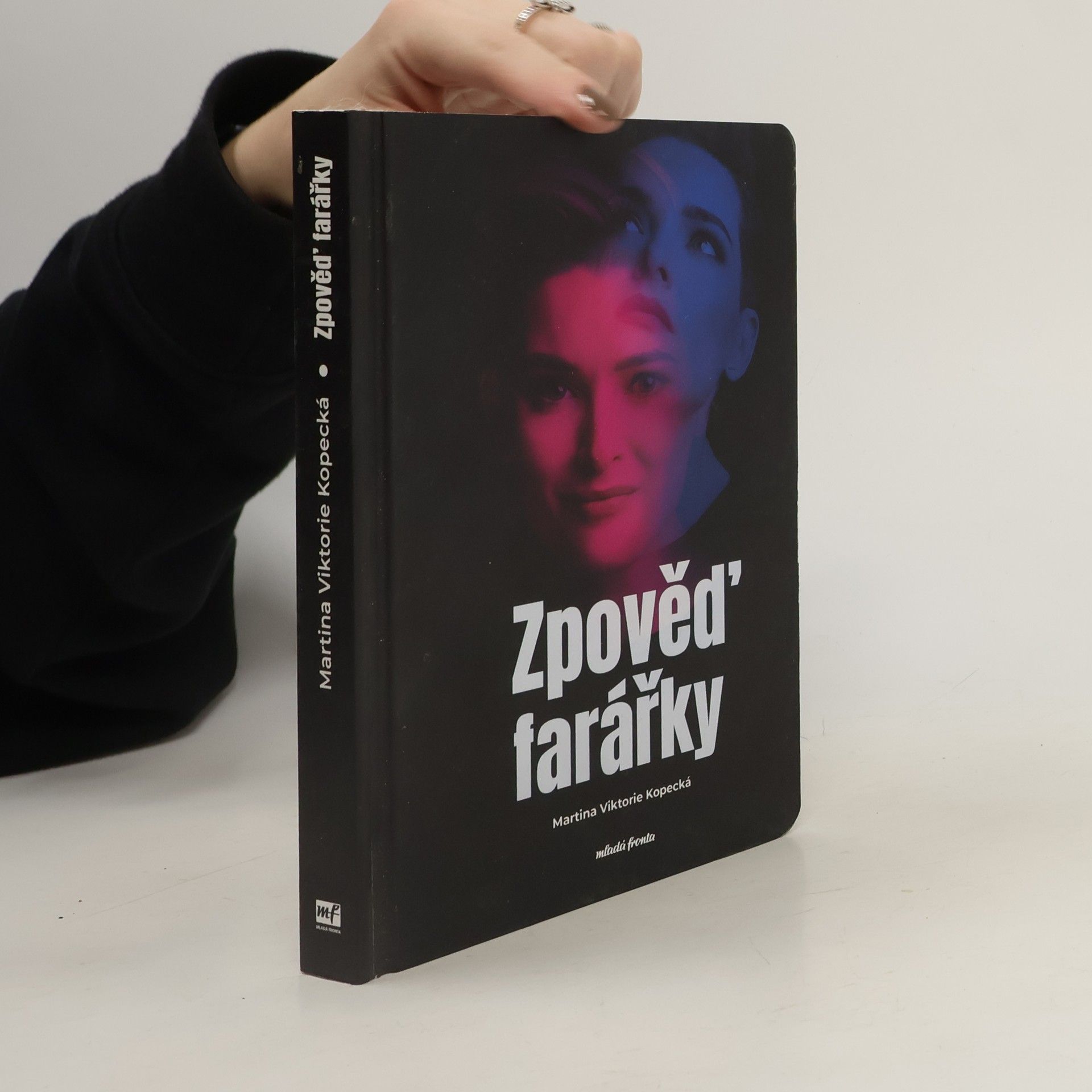 Martina Viktorie Kopecká Zpověď farářky