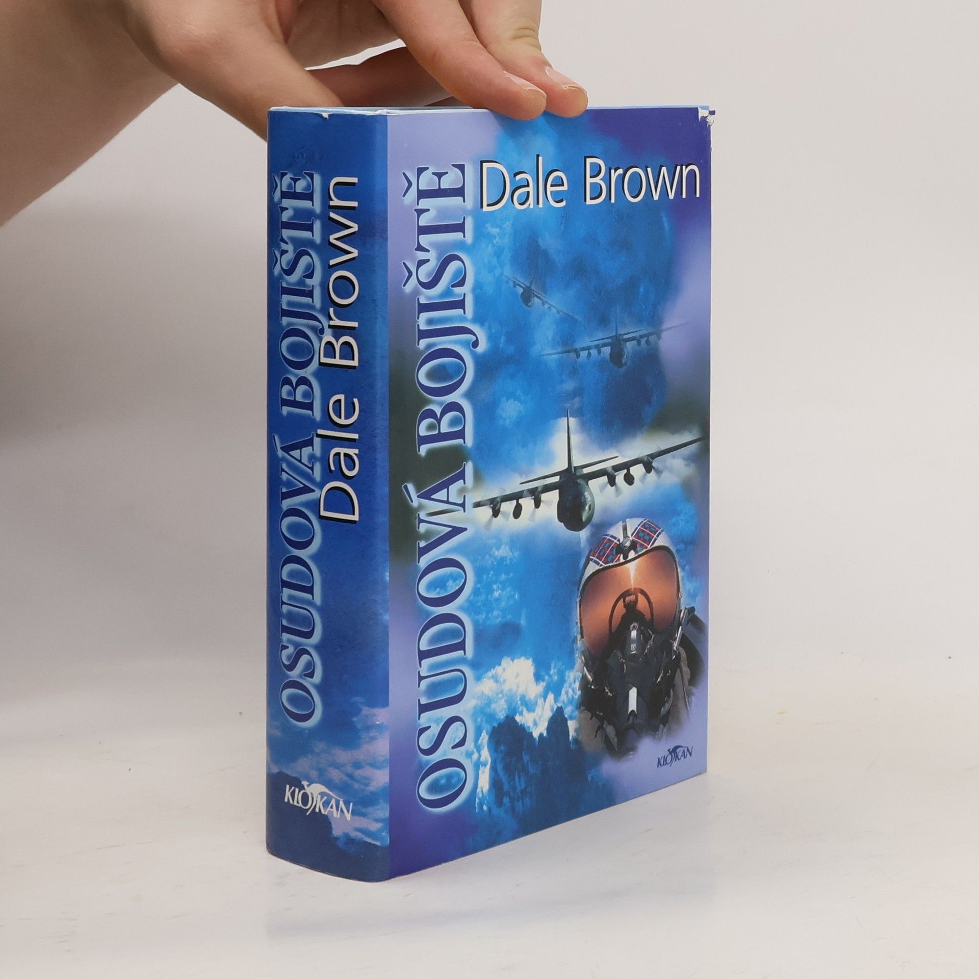 Dale Brown Osudová bojiště