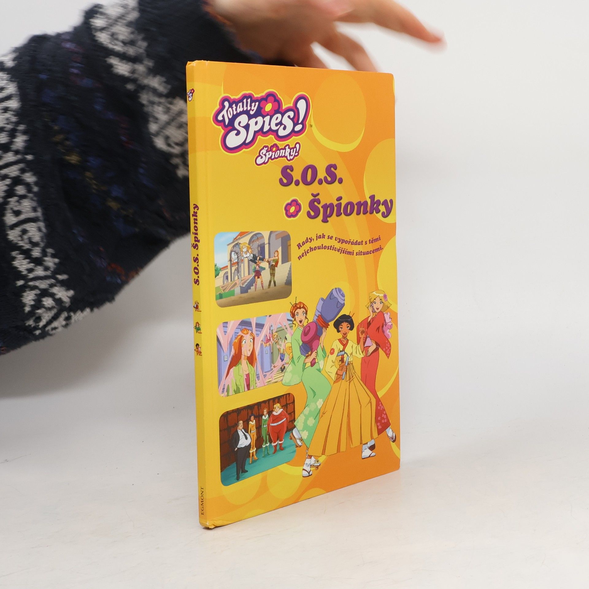 Klára Nettlová S.O.S. Špionky. Rady, jak se vypořádat s těmi nejchoulostivějšími situacemi