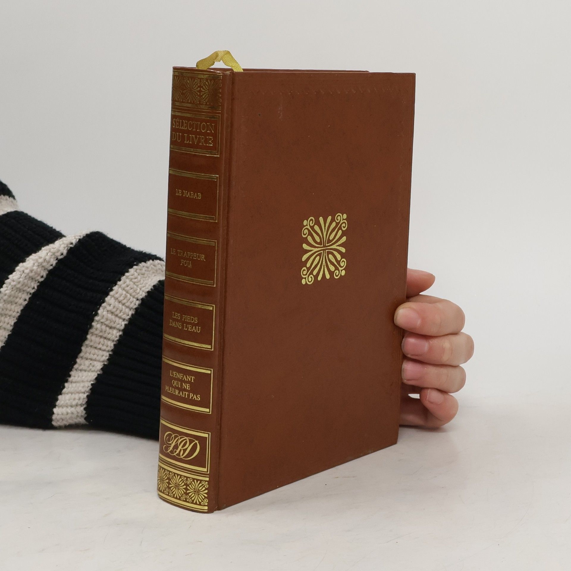 Collectif d'auteurs Sélection du livre: Le Nabab. Le Trappeur Fou. Les Pieds dans l'eau. L'enfant qui ne pleurait pas
