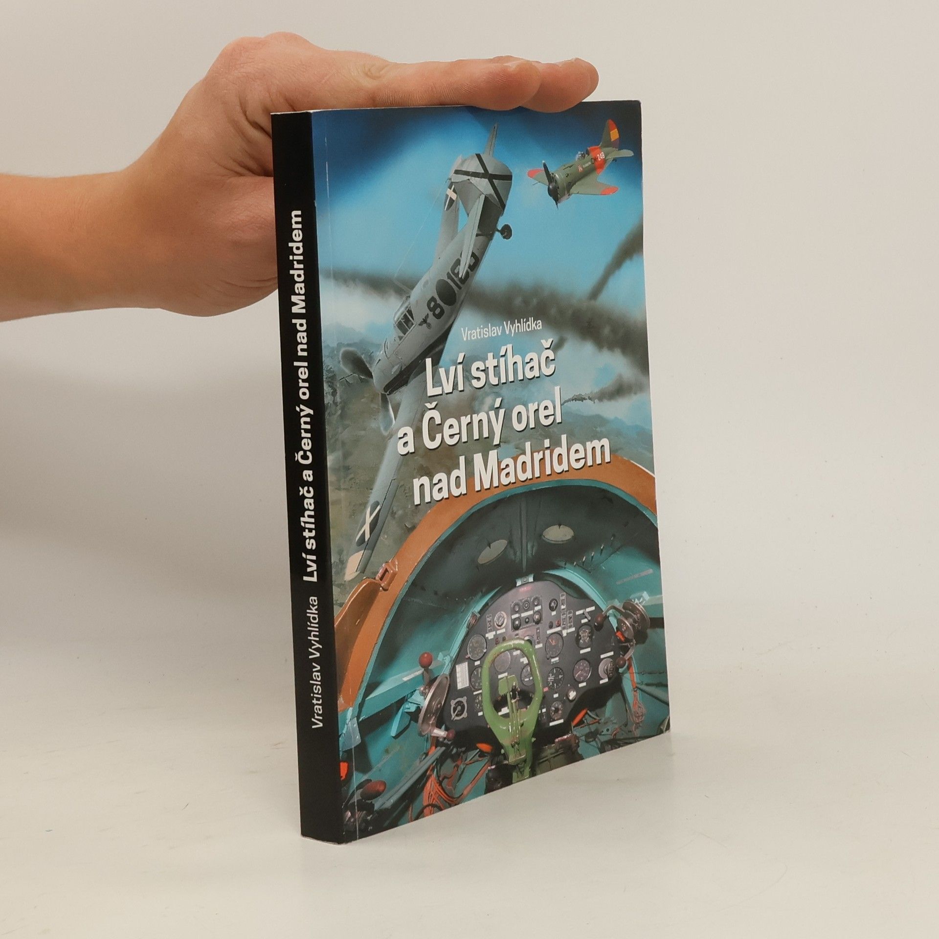Lví stíhač a Černý orel nad Madridem