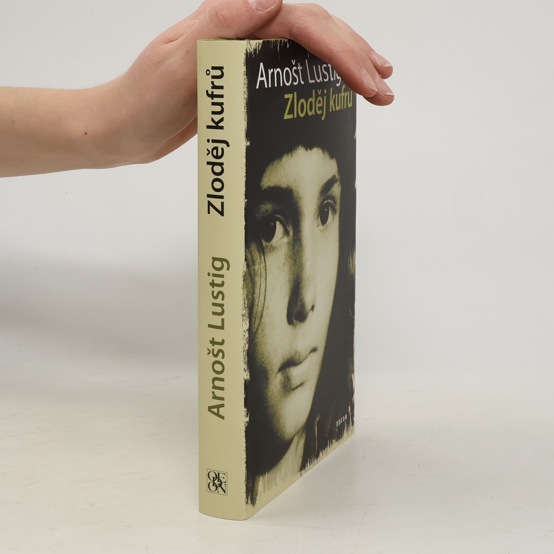 Arnošt Lustig Zloděj kufrů