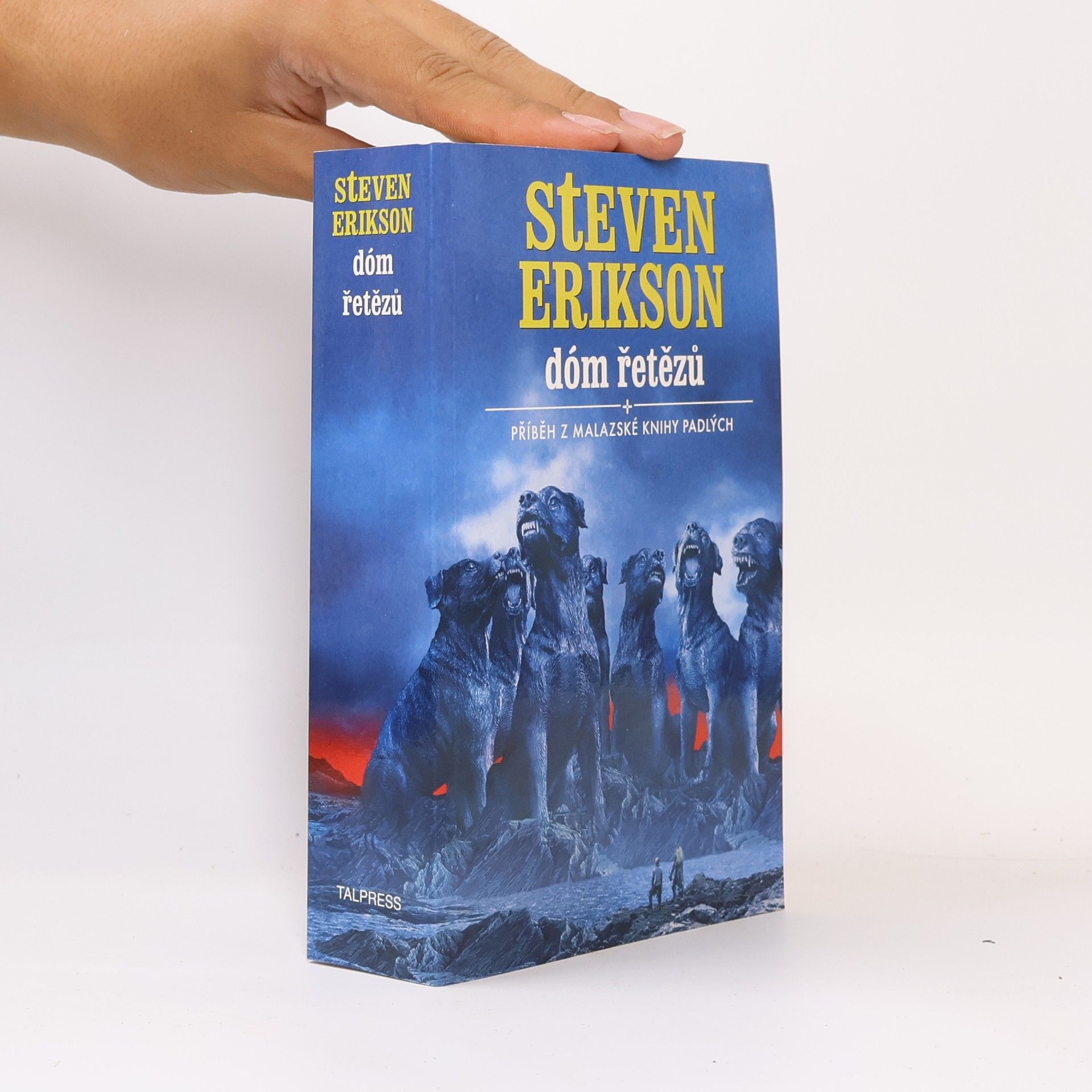 Steven Erikson Dóm řetězů