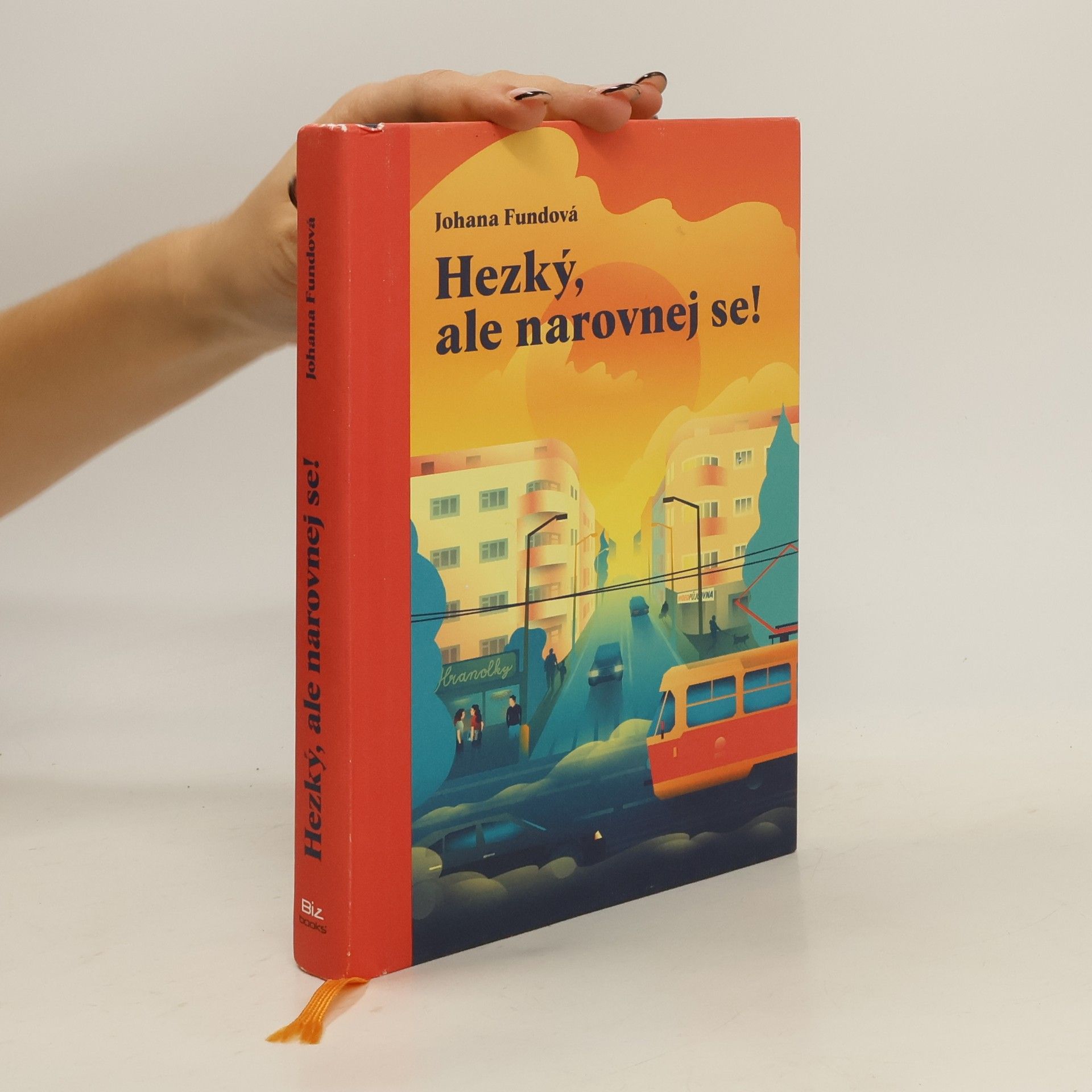 Hezký, ale narovnej se!