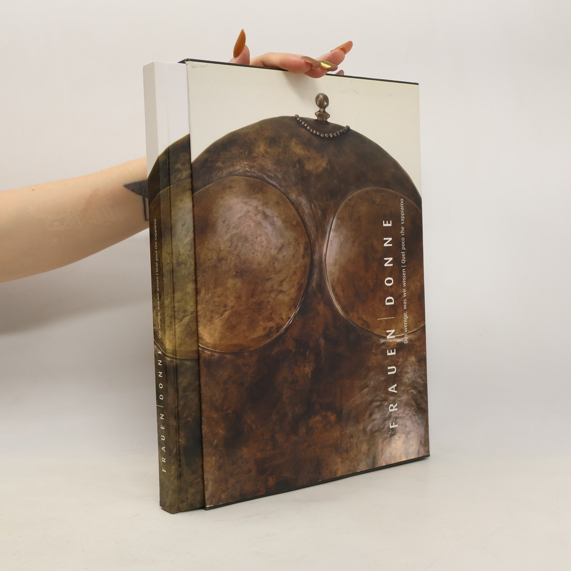 AA.VV. Frauen. Donne