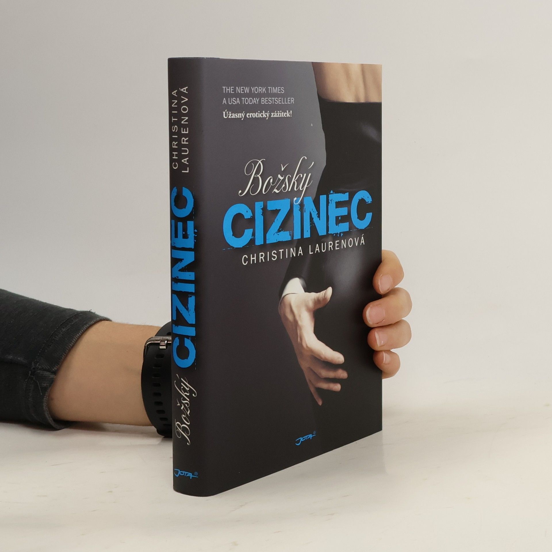 Christina Laurenová Božský cizinec