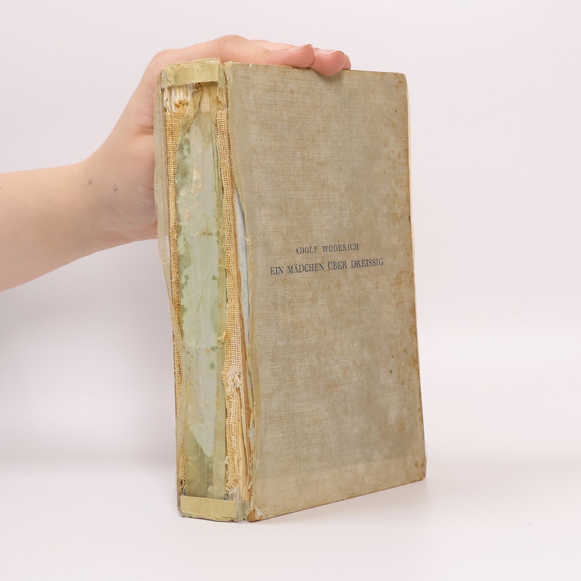 Ein Mädchen über dreißig