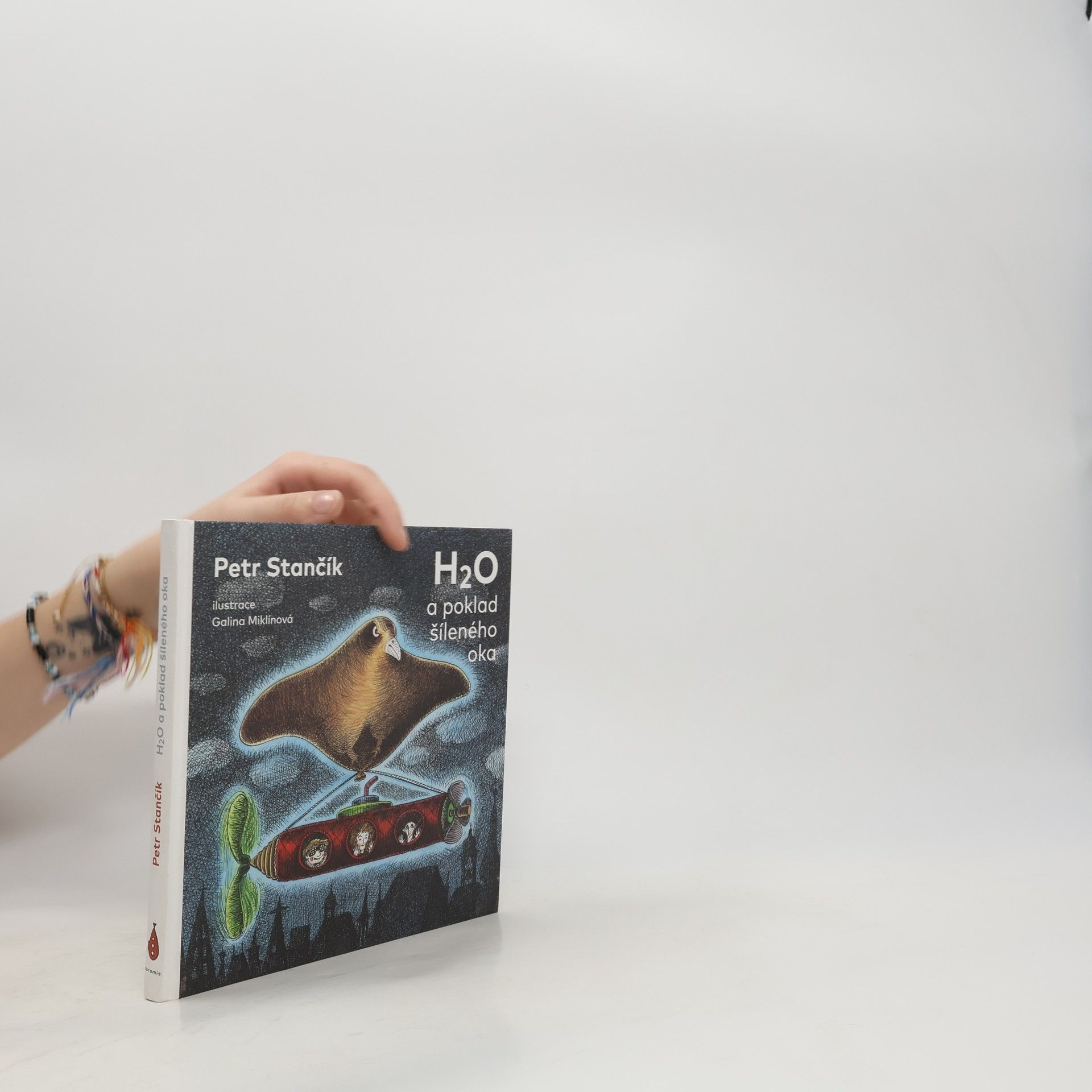 Petr Stančík H₂O a poklad šíleného oka