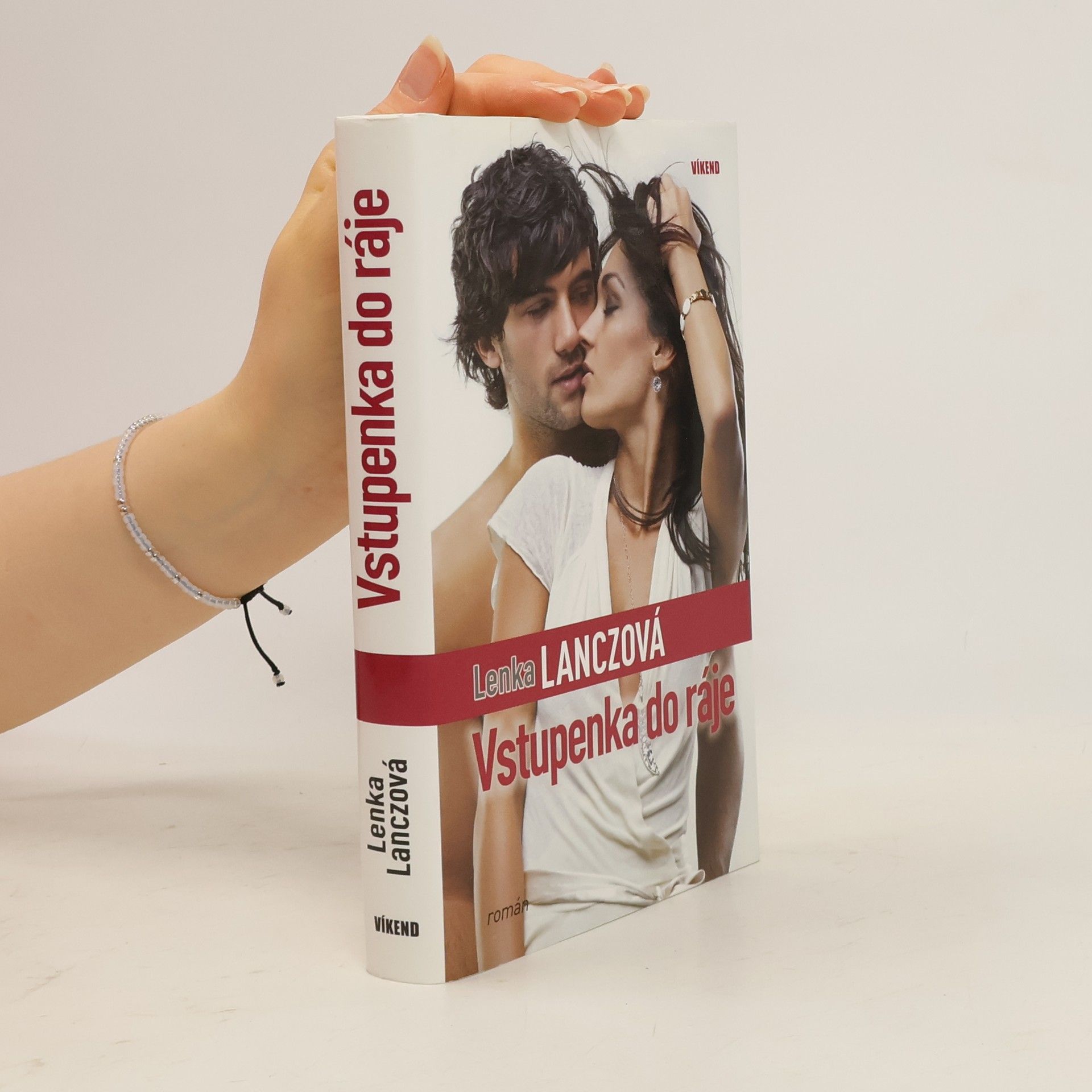 Lenka Lanczová Vstupenka do ráje