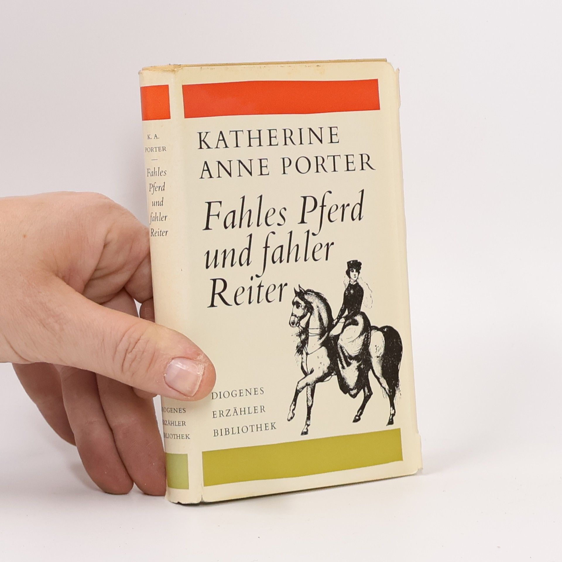 Fahles Pferd und fahler Reiter