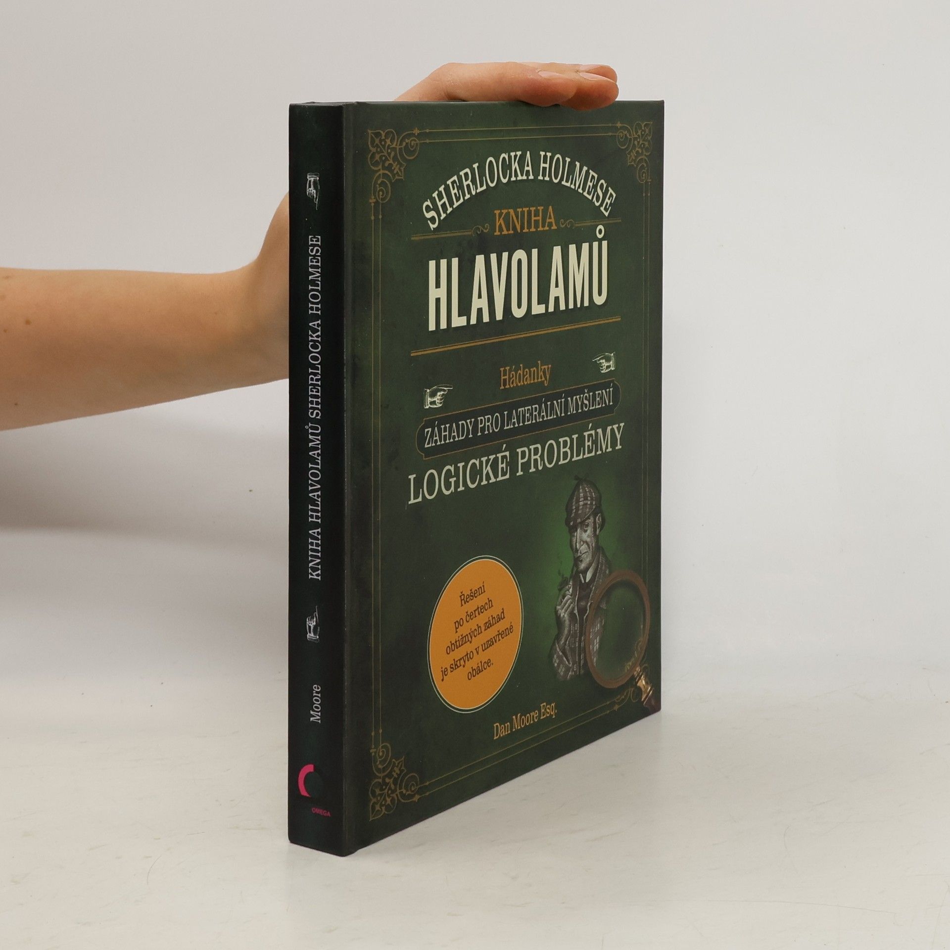 Dan Moore Kniha hlavolamů Sherlocka Holmese