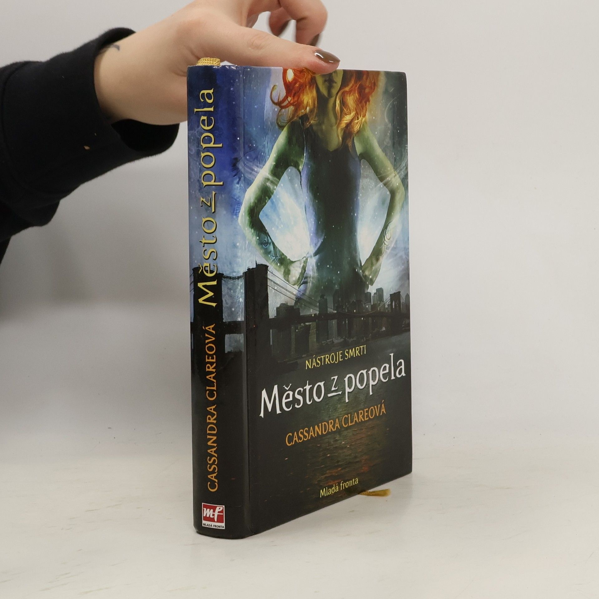 Cassandra Clare Nástroje smrti 2: Město z popela