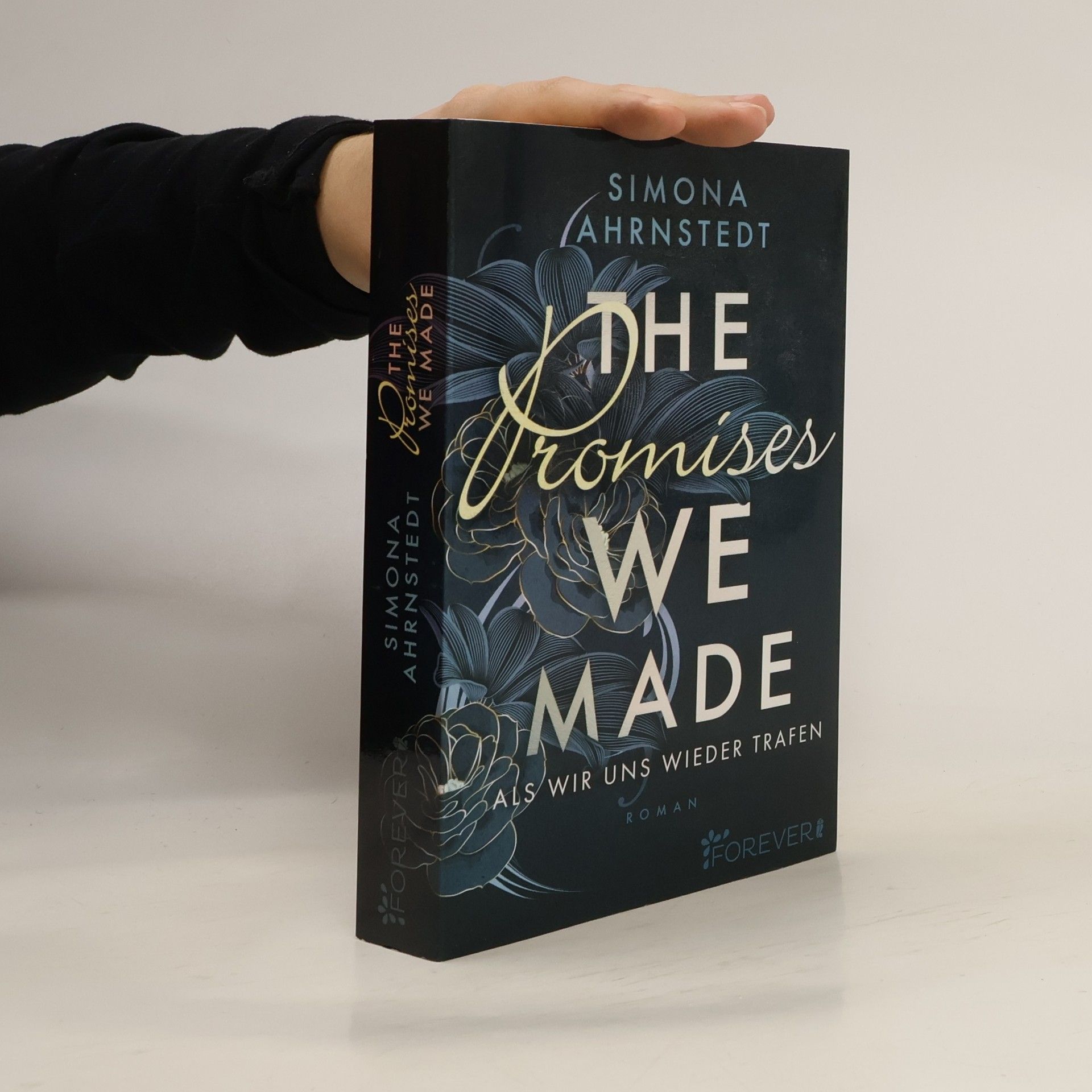 Simona Ahrnstedt The Promises We Made