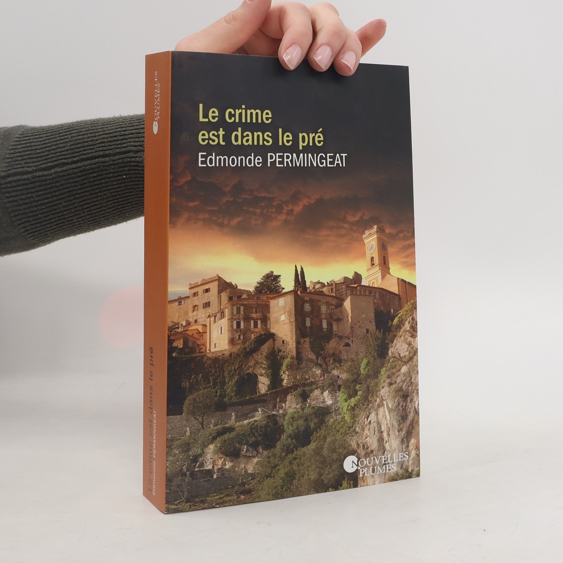 Edmonde Permingeat  Le crime est dans le pré