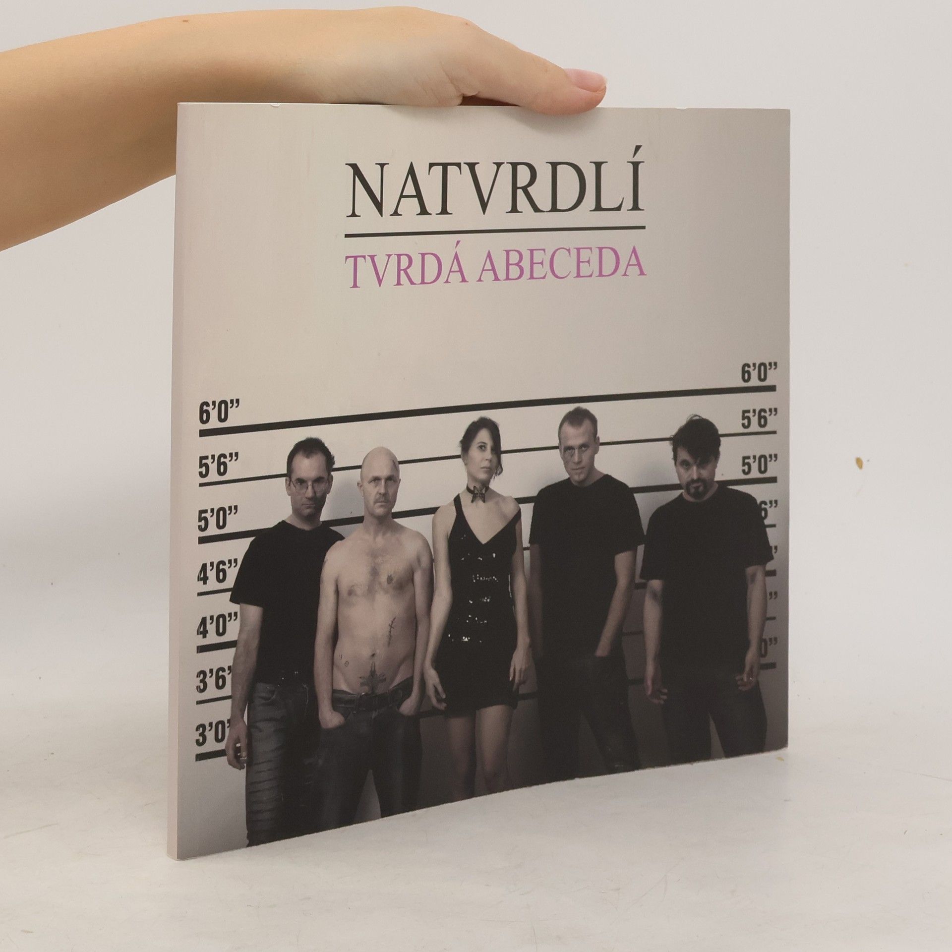 Natvrdlí. Tvrdá abeceda