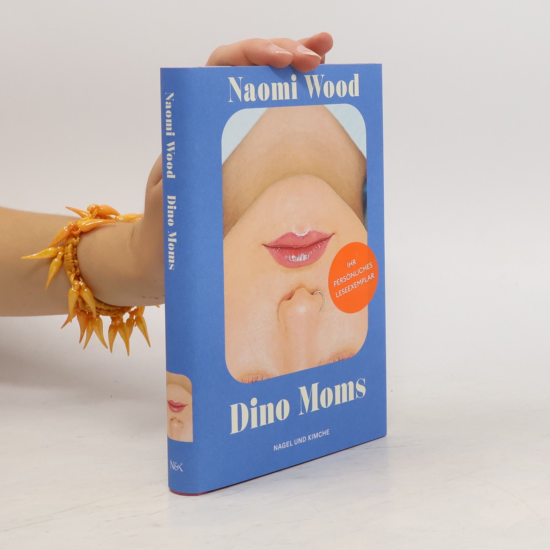 Dino Moms. Erzählungen | Gewinnerin BBC Short Story Award 2023 | preisgekröntes Debüt I »Eine wunderbare Autorin« Matt Haig | scharfsinnig über Elternschaft und moderne Liebe