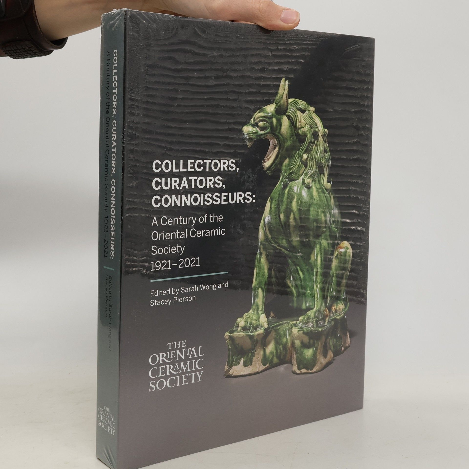 Sarah Wong Collectors. Curators. Connoisseurs