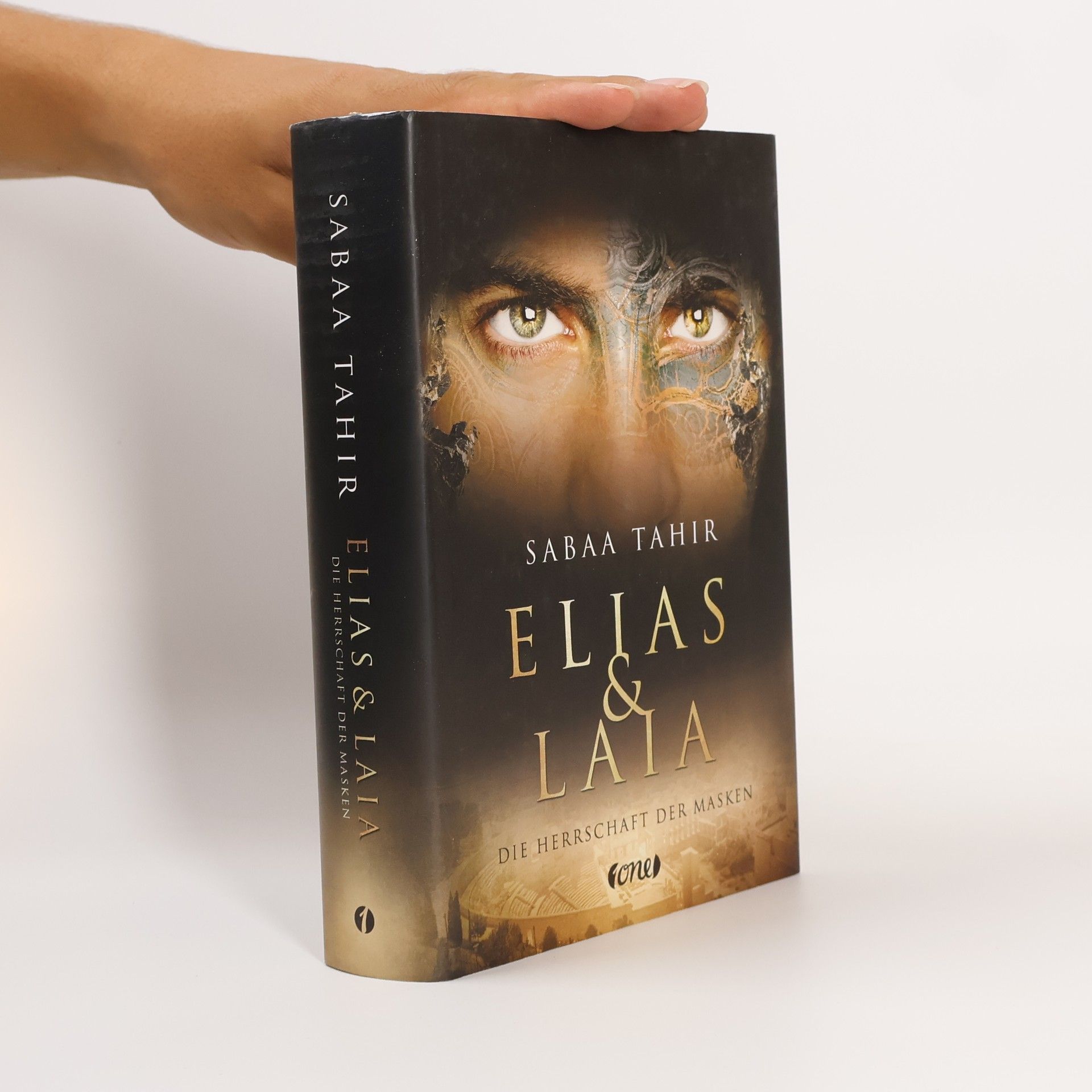 Sabaa Tahir Elias & Laia