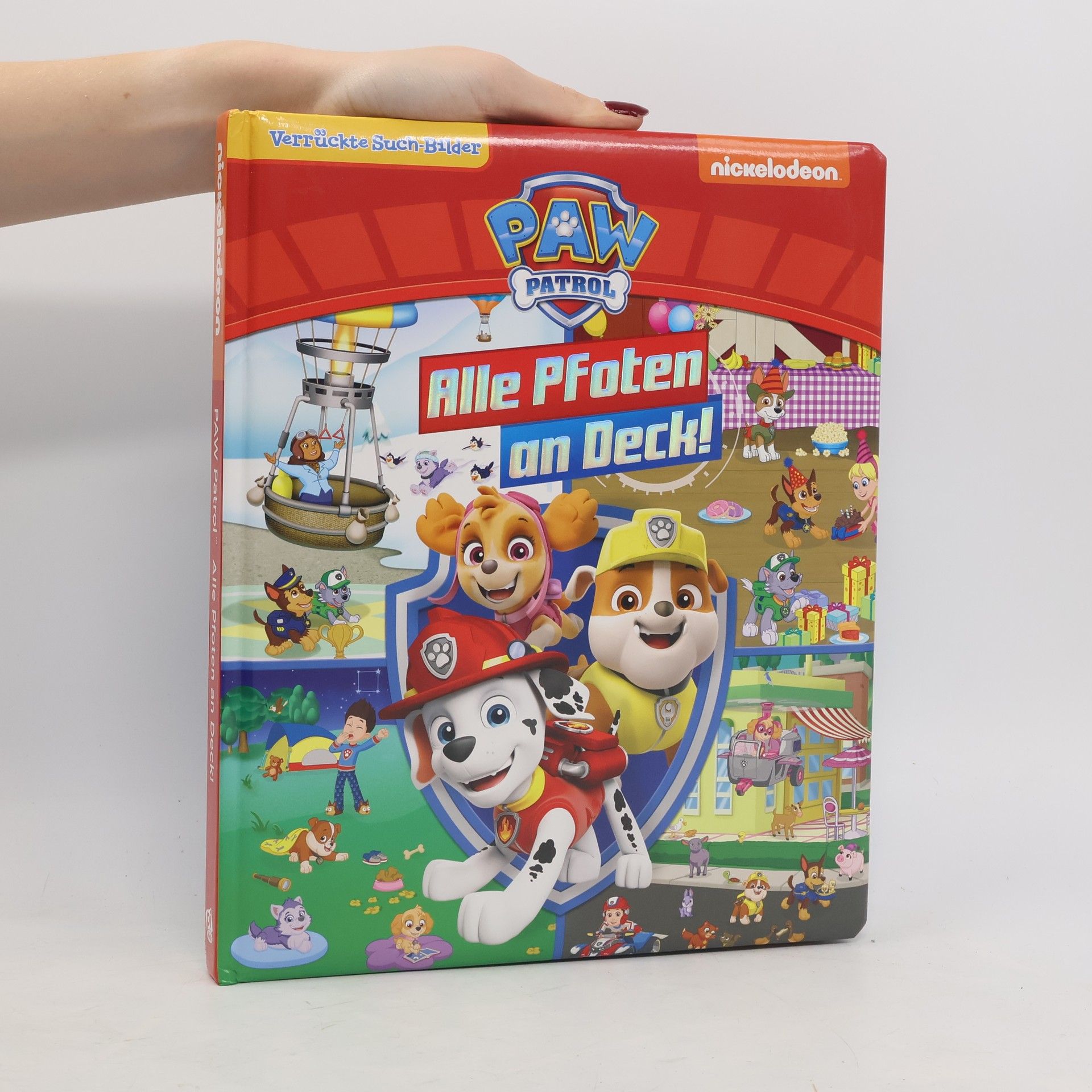 Autorenkollektiv PAW Patrol - Alle Pfoten an Deck! - Verrückte Such-Bilder, groß - Wimmelbuch - Pappbilderbuch mit wattiertem Umschlag