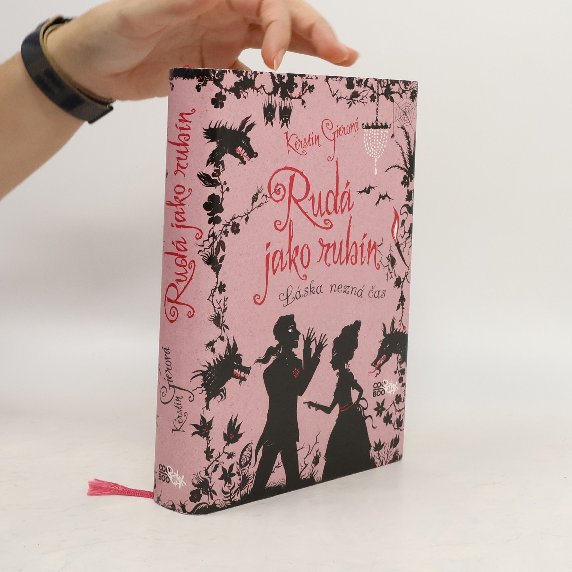 Kerstin Gier Rudá jako rubín