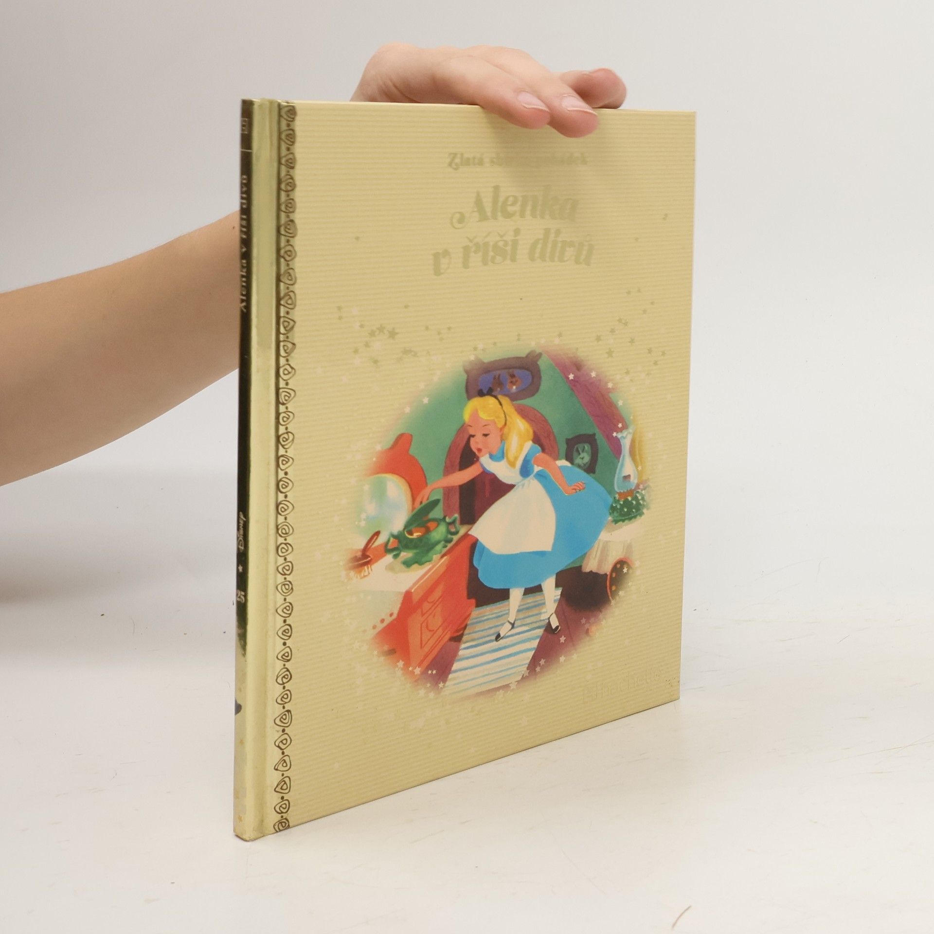Kolektiv autorů Zlatá sbírka pohádek 25. Alenka v říši divů